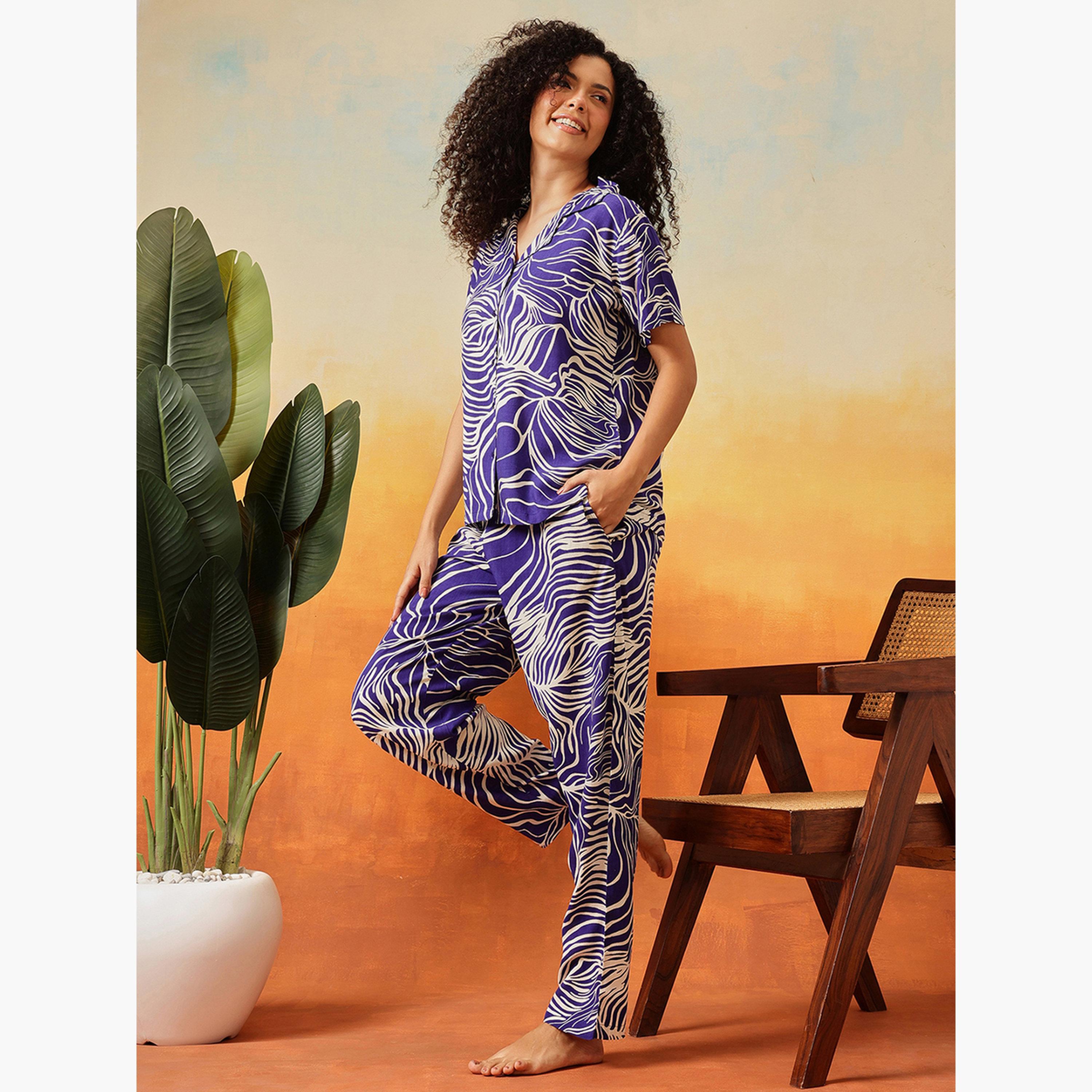 Clovia Rayon All Over Print Shirt and Pyjama Set-women-clothing-nightwear-pyjamas-longsets-image-4