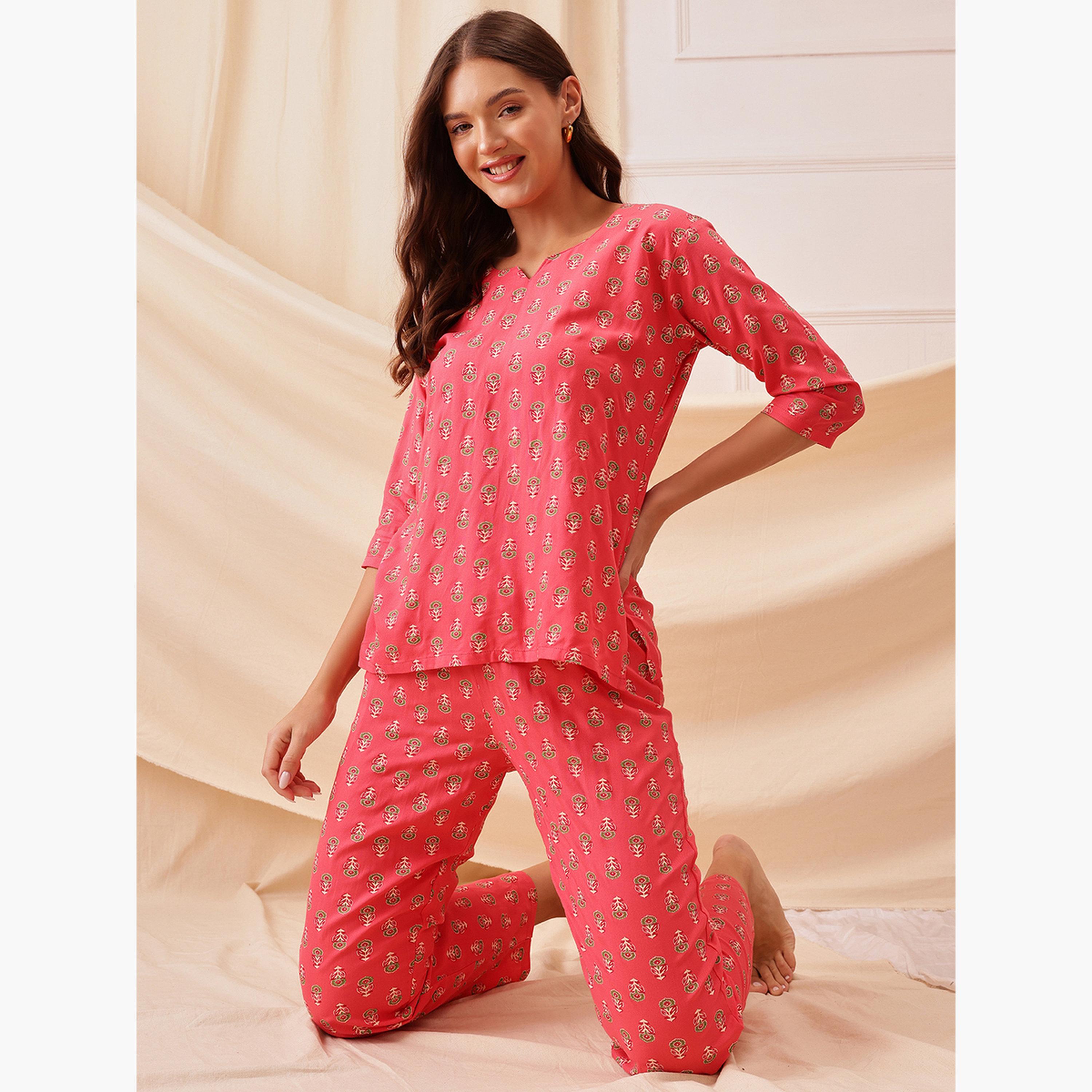 كلوفيا - بيجاما قميص حرير صناعي بطبعة زهور-women-clothing-nightwear-pyjamas-longsets-image-2