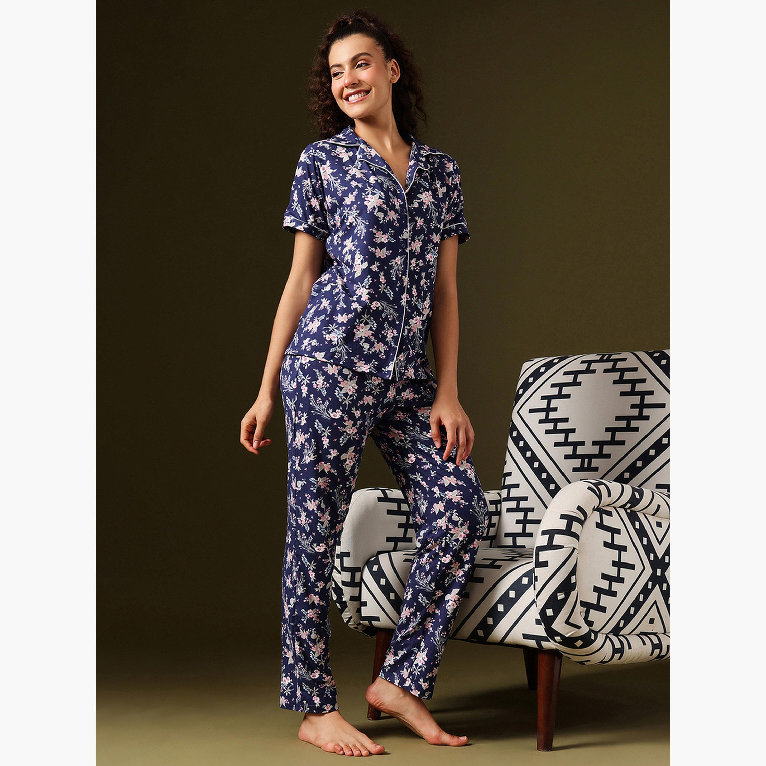 Clovia Floral Print Button-Down Shirt and Pyjama Set-women-clothing-nightwear-pyjamas-longsets-image-3