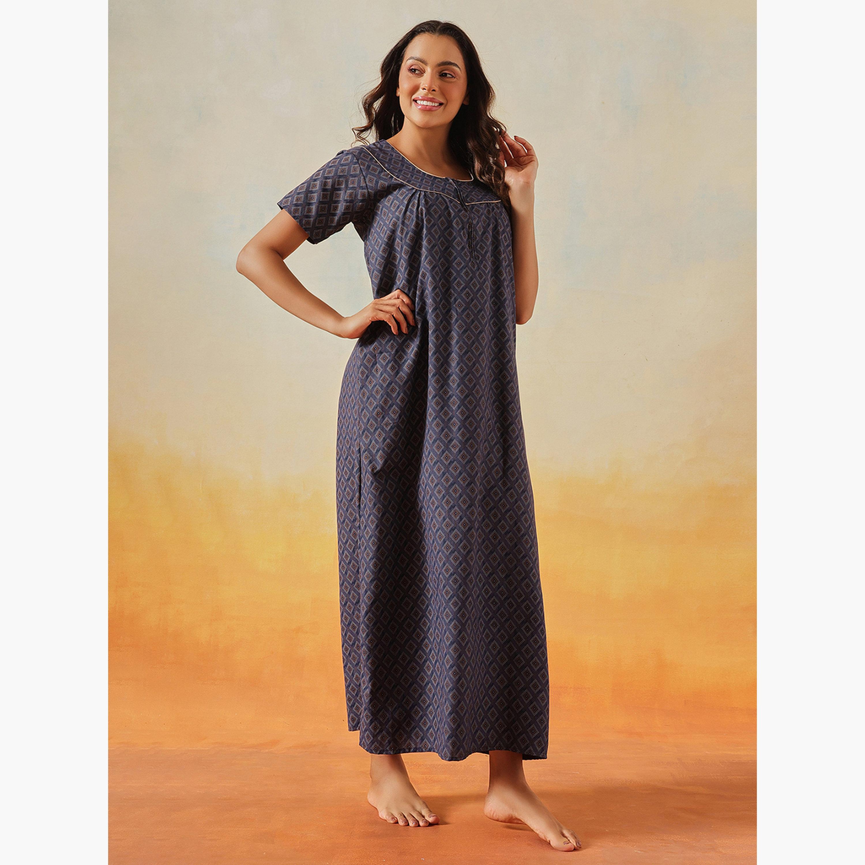 Clovia Geometric Print Long Nightdress - Cotton-women-clothing-nightwear-nighties-image-2