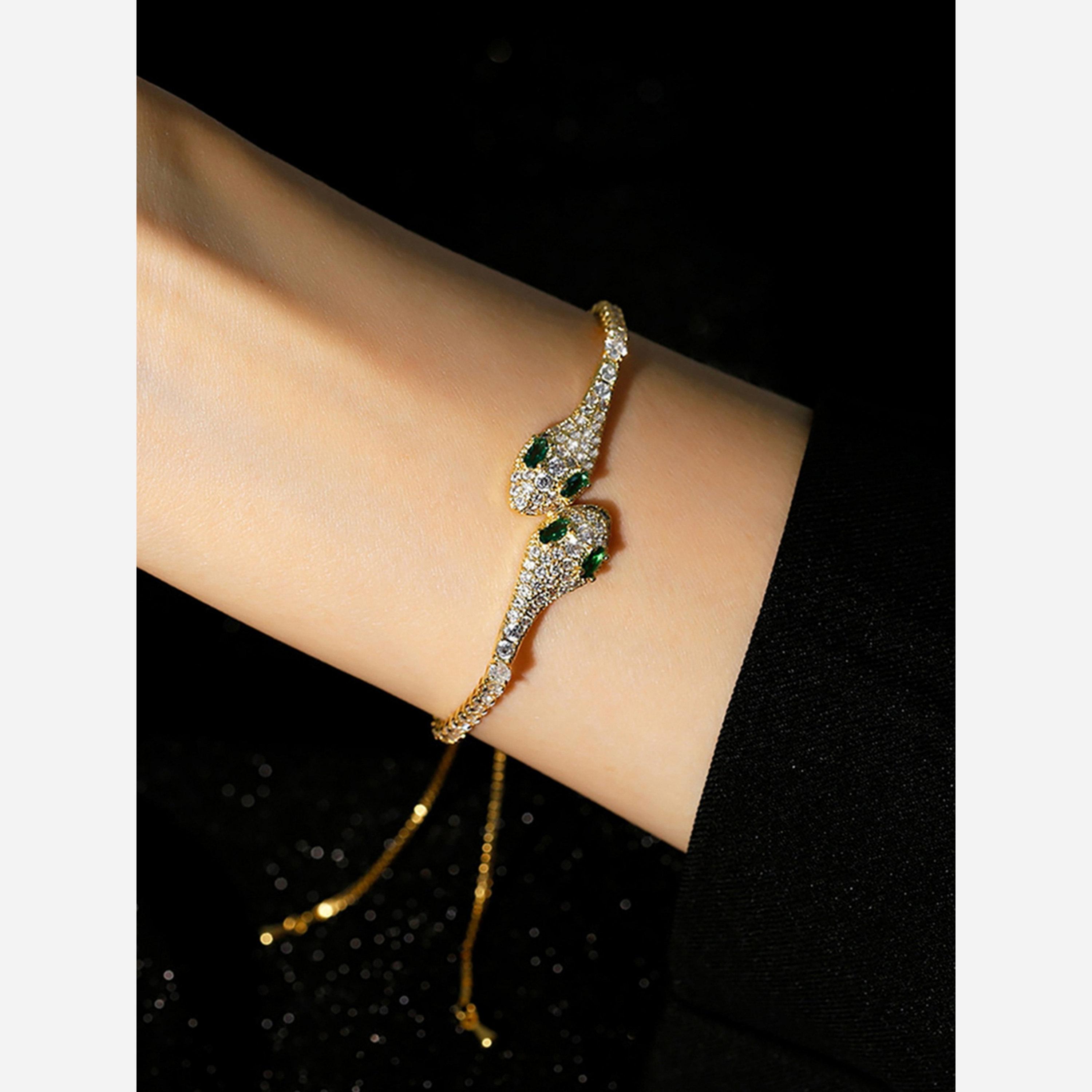 تيك تو - سوار قابل للتعديل تصميم ثعبان مرصع بأحجار الراين-women-watchesandjewellery-jewellery-banglesandbracelets-image-4