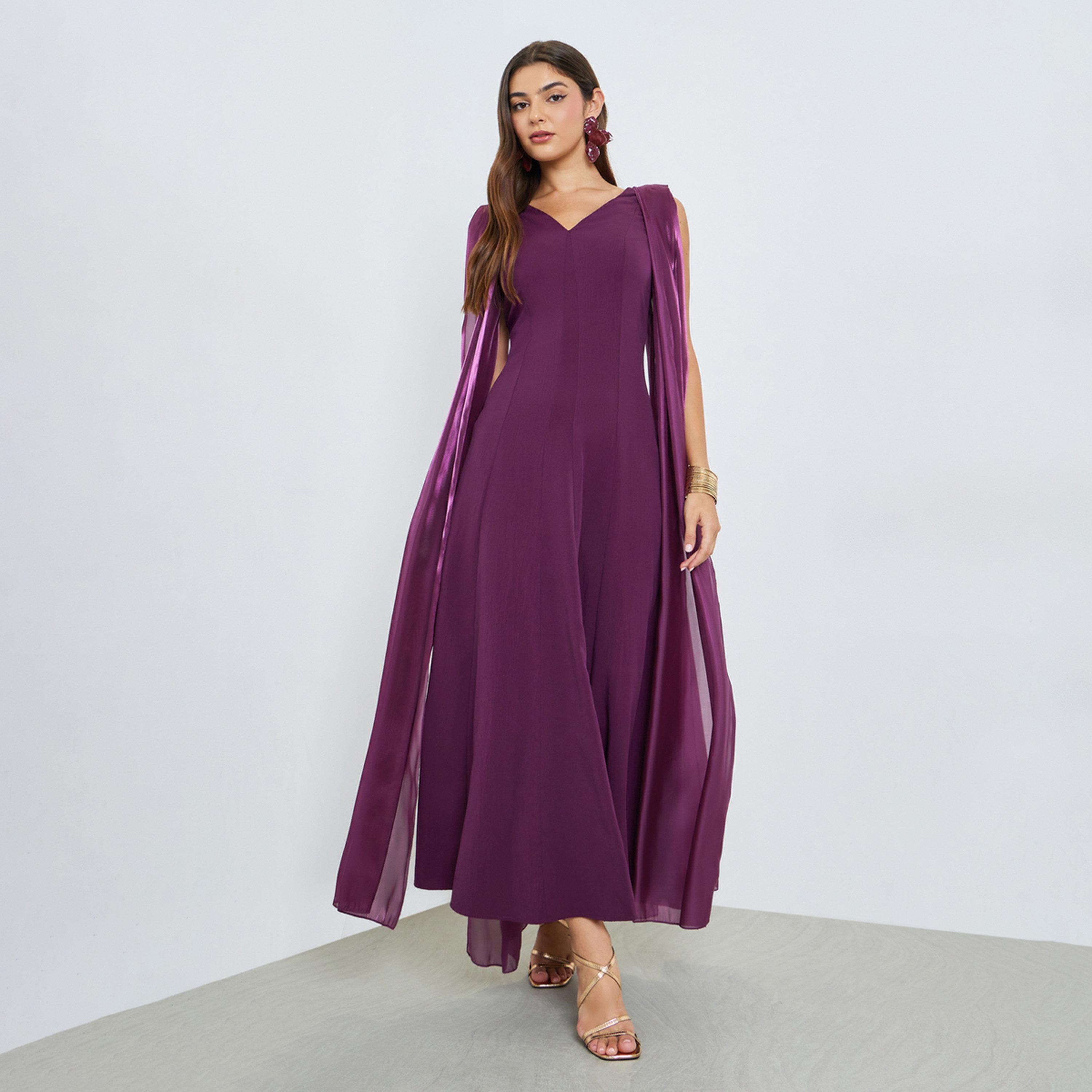 فستان طويل بحافة واسعة وتفاصيل منسدلة وبدون أكمام-women-clothing-dresses-image-1