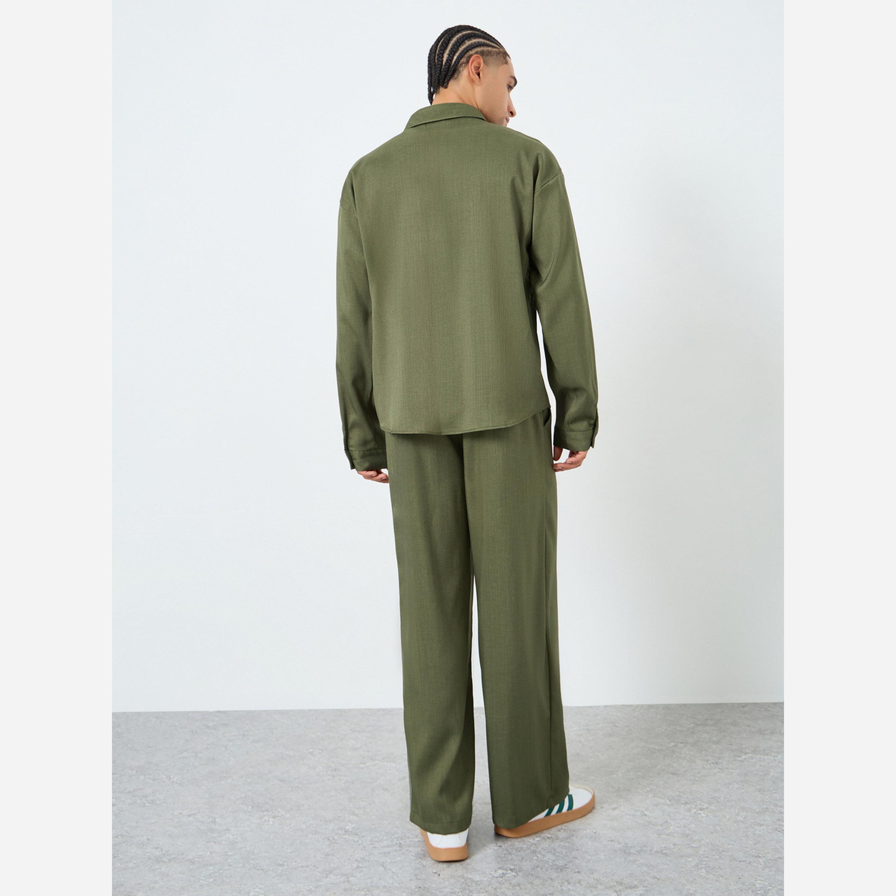 تيك تو - طقم رجالي لون أخضر سادة بأزرار أمامية-men-clothing-coordsets-image-3