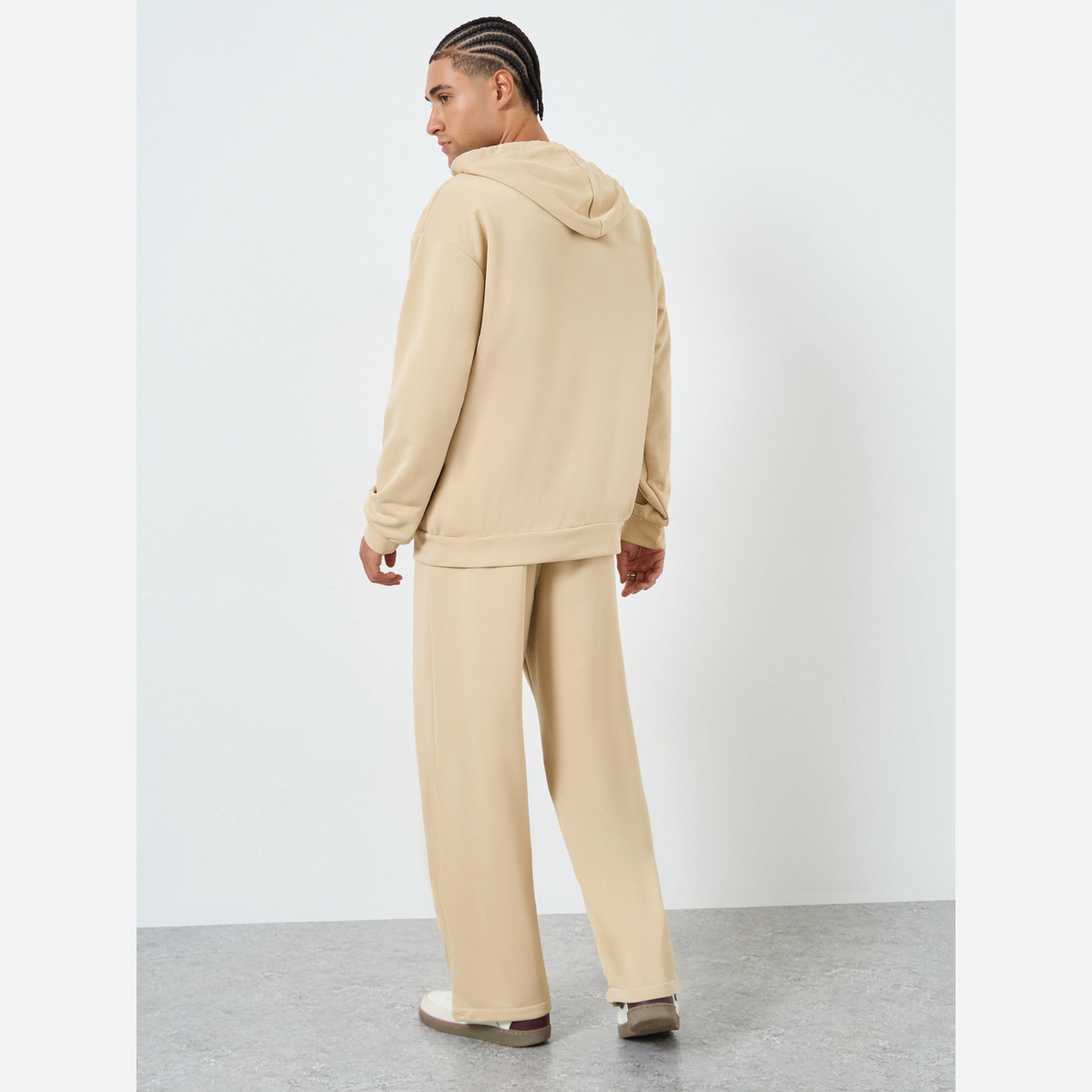 تيك تو - طقم رجالي هودي وبنطال رياضي لون بيج-men-clothing-coordsets-image-3