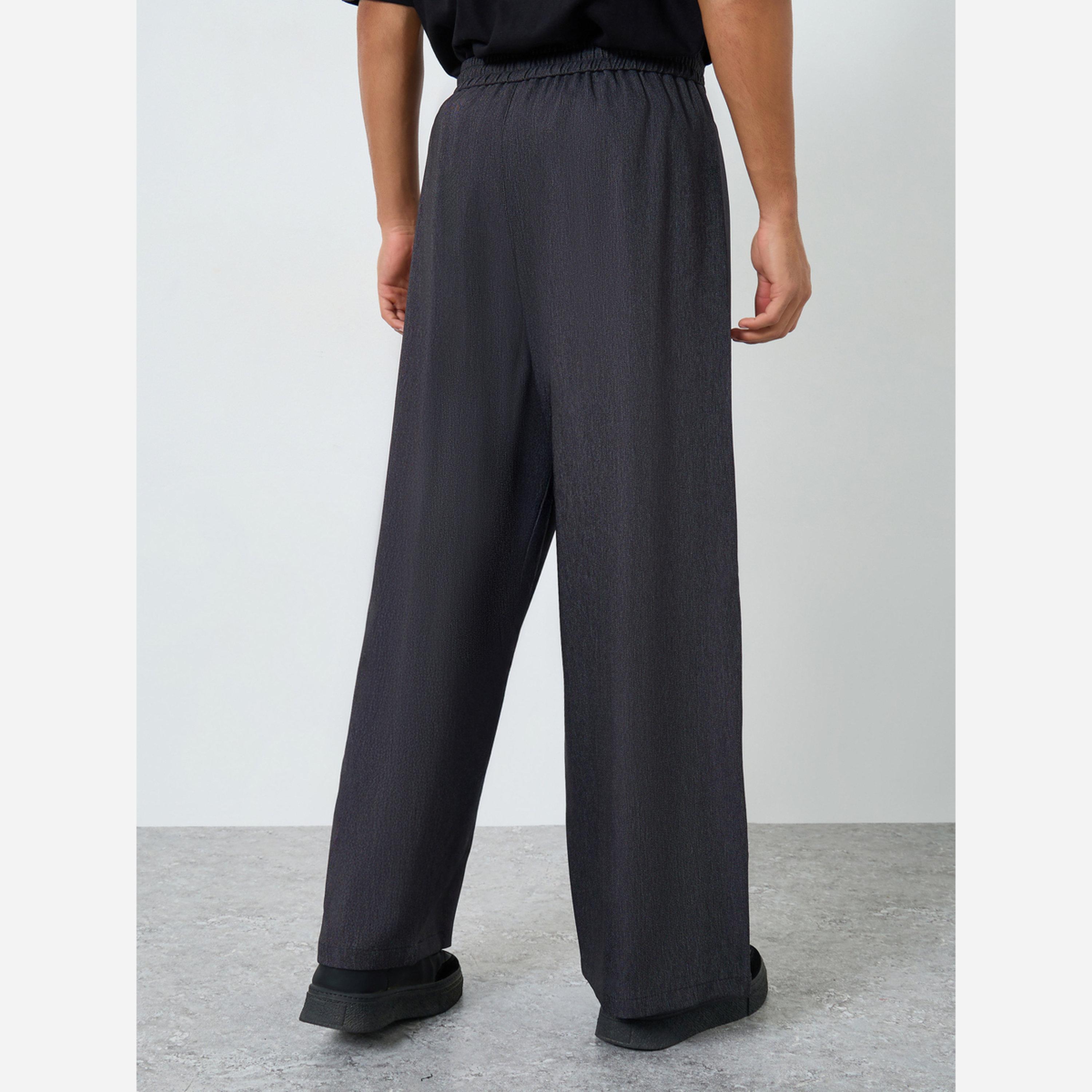 تيك تو - بنطال رجالي مخطط من الجانبين رباط عند الخصر-men-clothing-bottoms-trousersandchinos-trousers-image-1