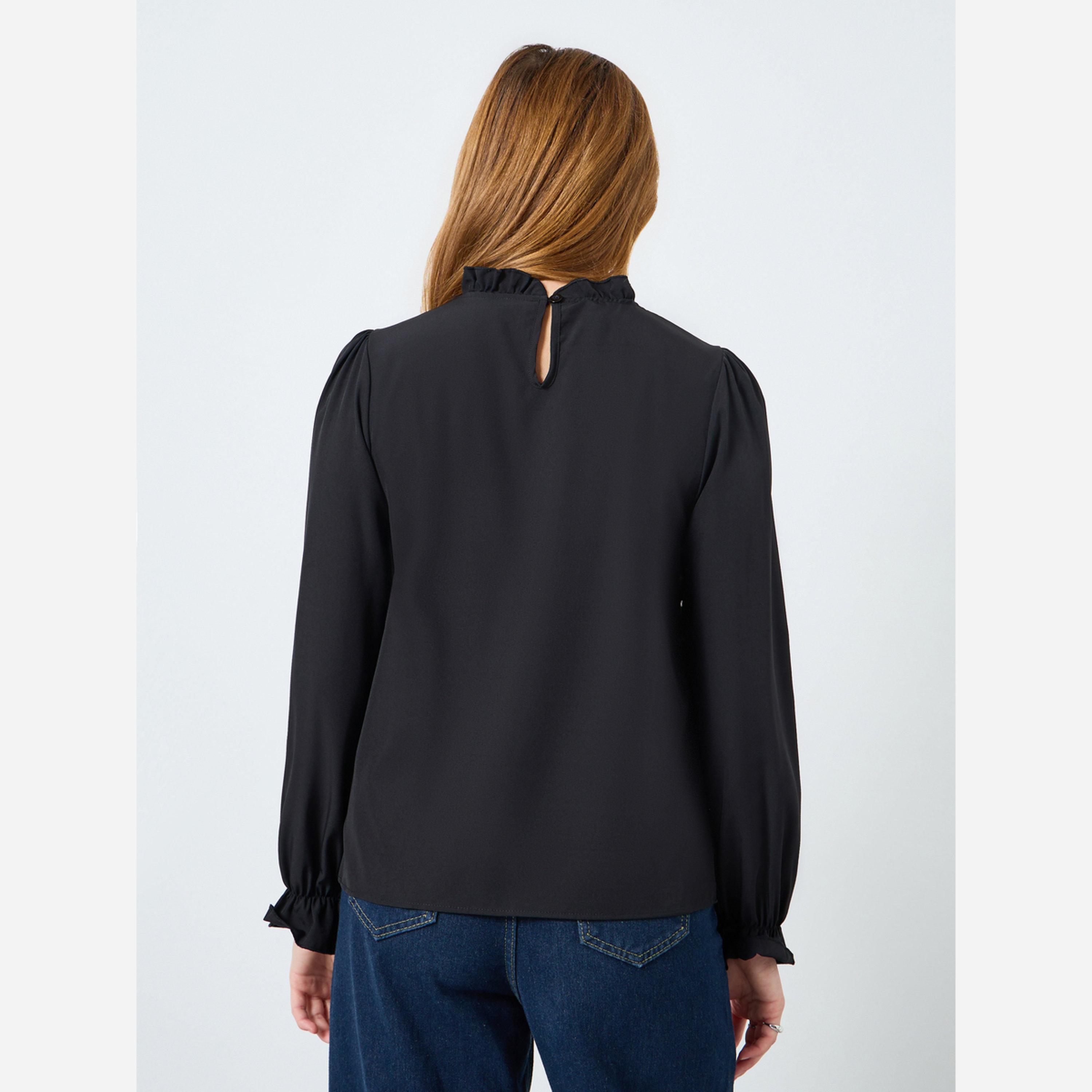 تيك تو - بلوزة للنساء لون أسود مطرزة بتفاصيل زهرية-women-clothing-shirtsandblouses-blouses-image-4