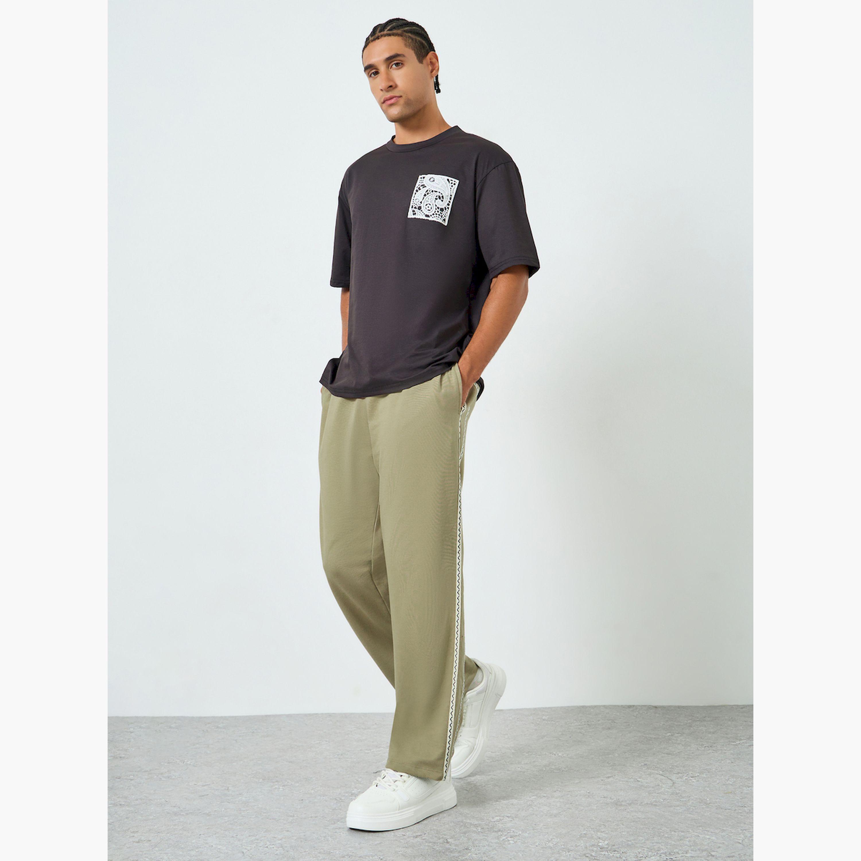 بنطال جوغر رجالي واسع بشريط جانبي-men-clothing-bottoms-joggers-image-2