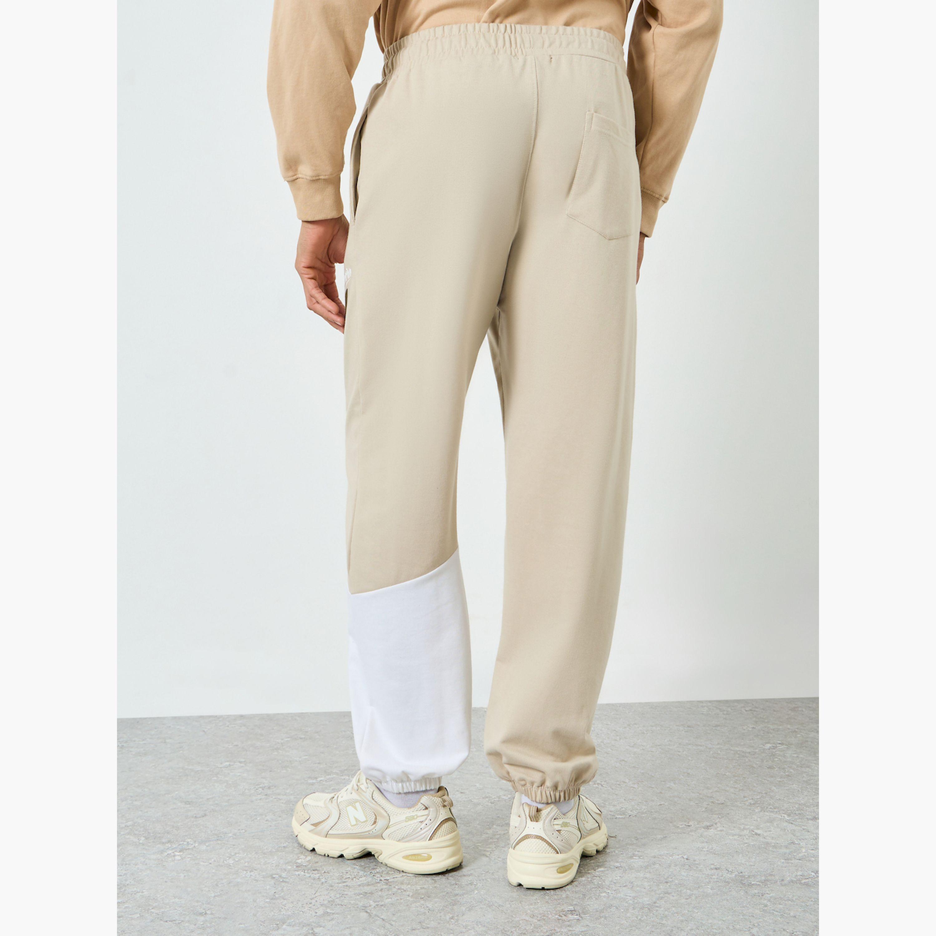 جوغر رجالي بيج بنمط كتل الألوان وبرباط-men-clothing-bottoms-joggers-image-4