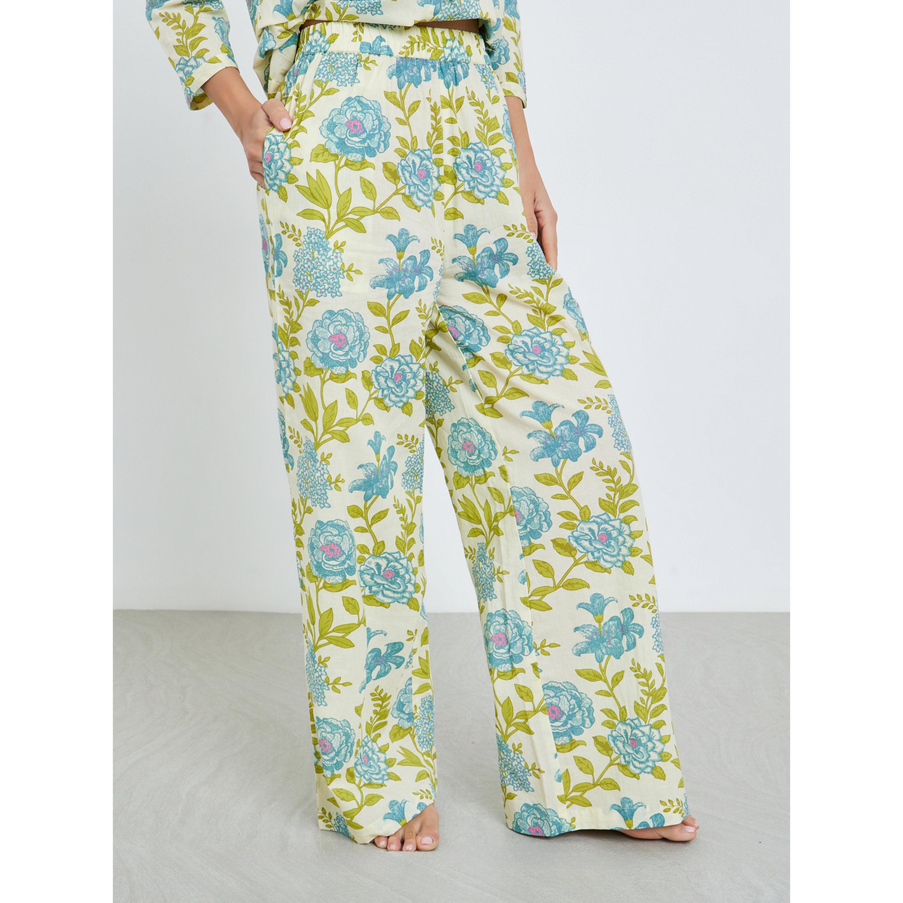 طقم بيجاما من قميص قطن وبنطال واسع بطبعة زهور-women-clothing-nightwear-pyjamas-longsets-image-4