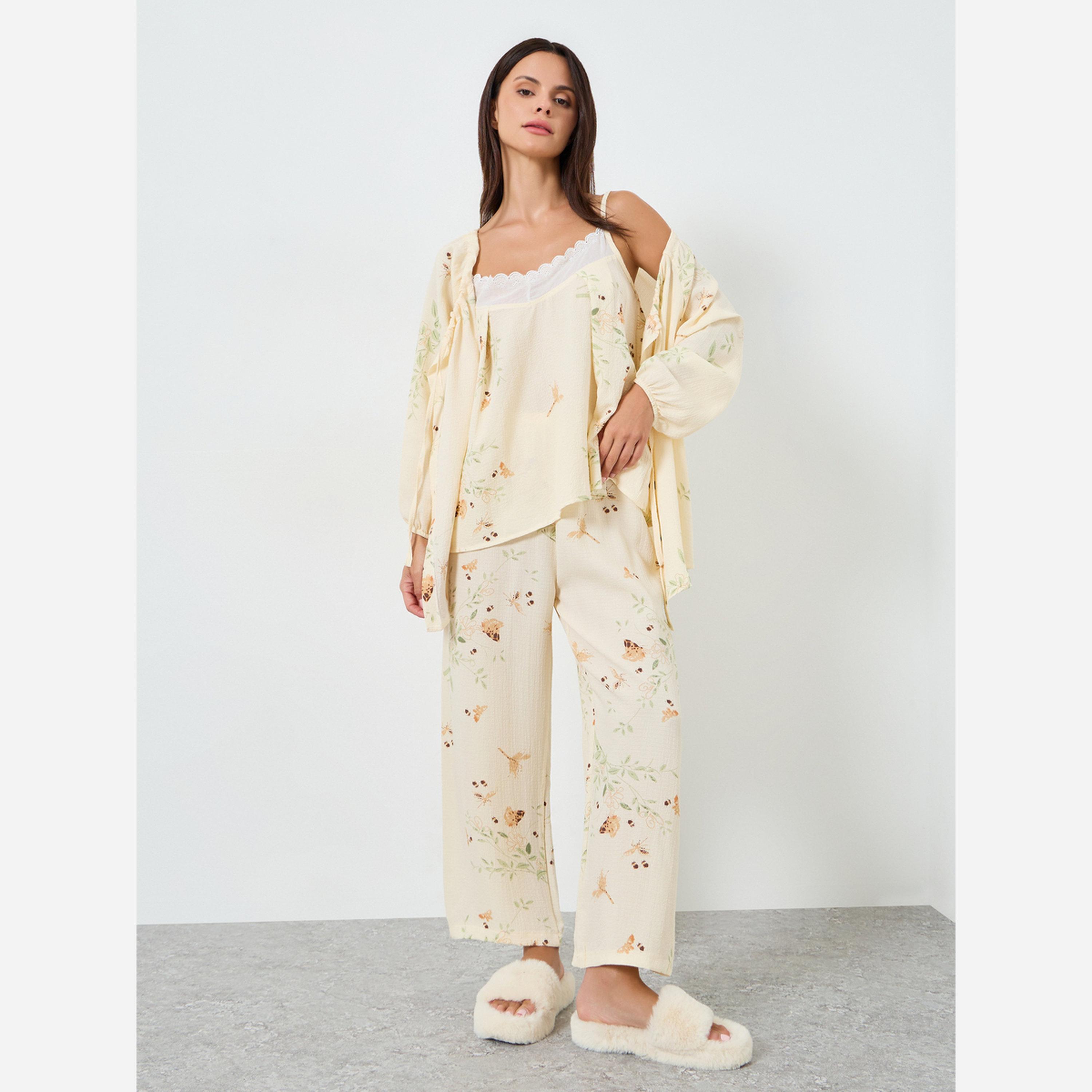 ستايلي - بيجاما ٣ قطع - بلوزة بطبعة استوائية مع بنطال طويل-women-clothing-nightwear-pyjamas-longsets-image-2