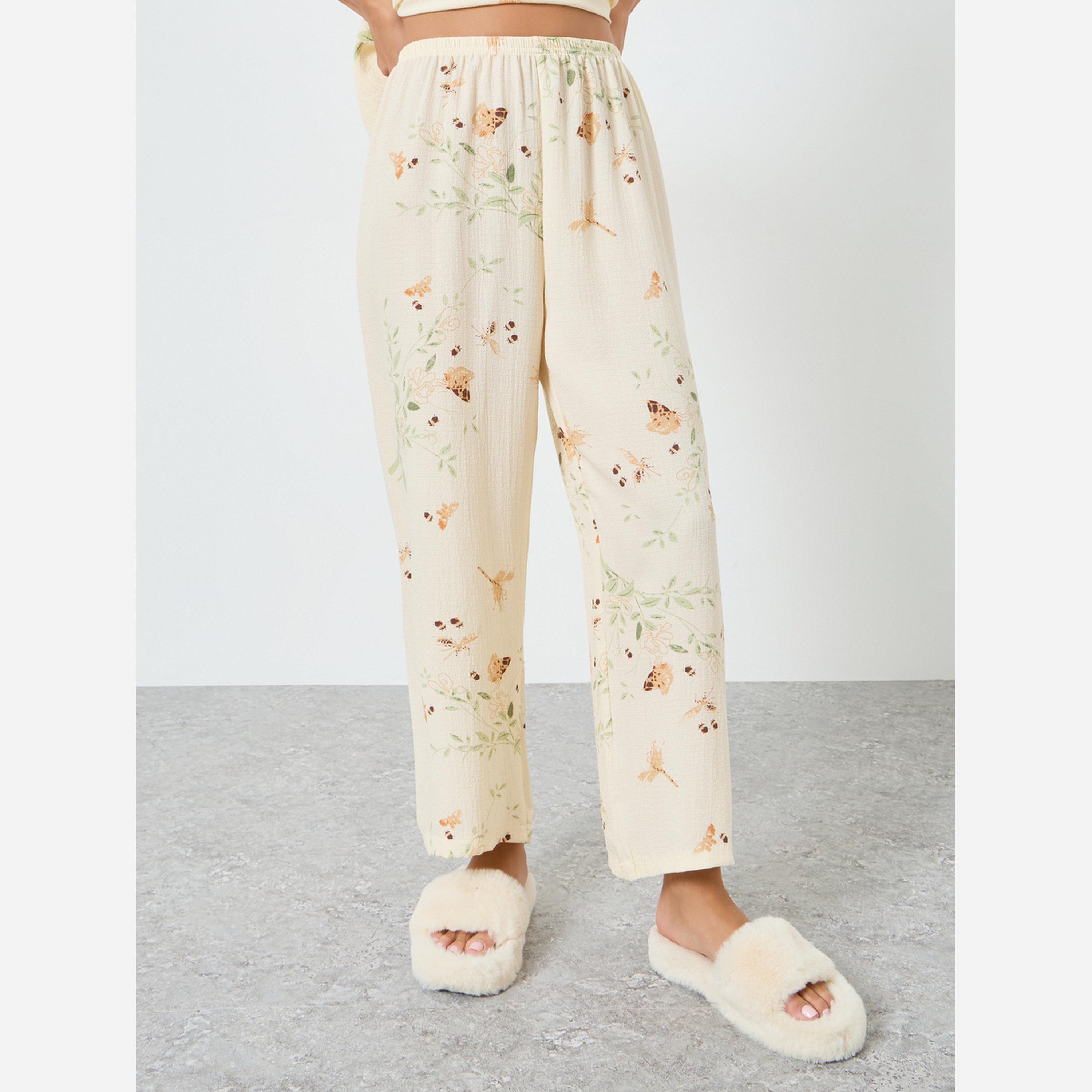 ستايلي - بيجاما ٣ قطع - بلوزة بطبعة استوائية مع بنطال طويل-women-clothing-nightwear-pyjamas-longsets-image-5