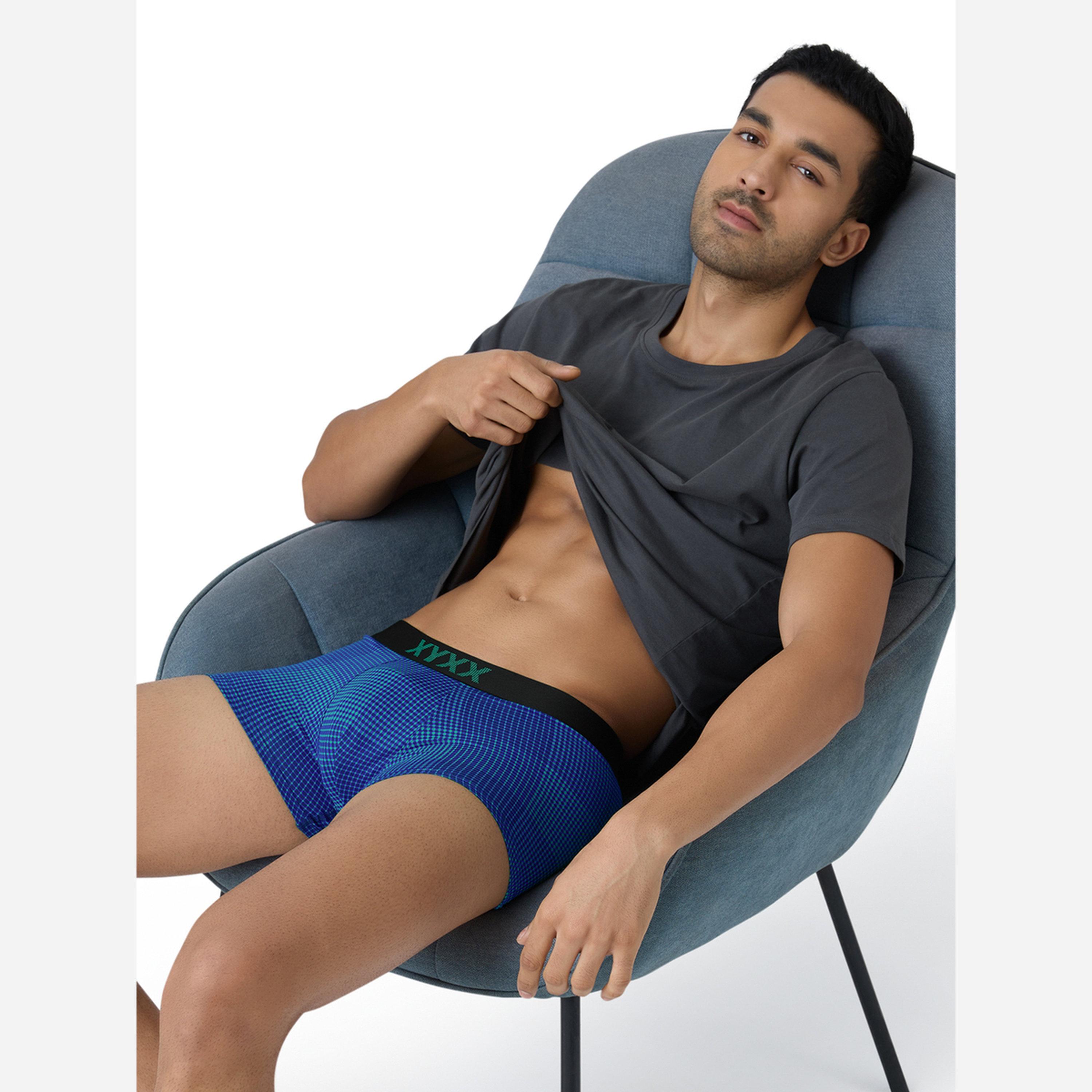 اكس واي اكس اكس - شورت رجالي طبعة مربعات قطن فائق النعومة-men-clothing-innerwear-underwear-image-6