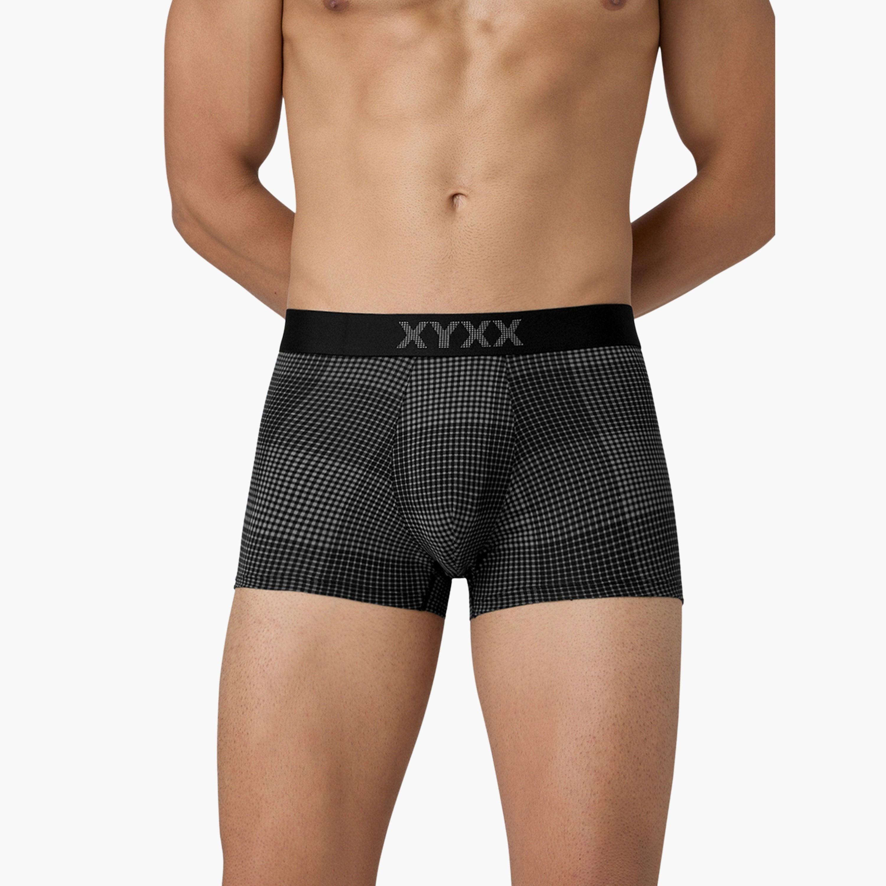 اكس واي اكس اكس - شورت رجالي طبعة مربعات قطن فائق النعومة-men-clothing-innerwear-underwear-image-1