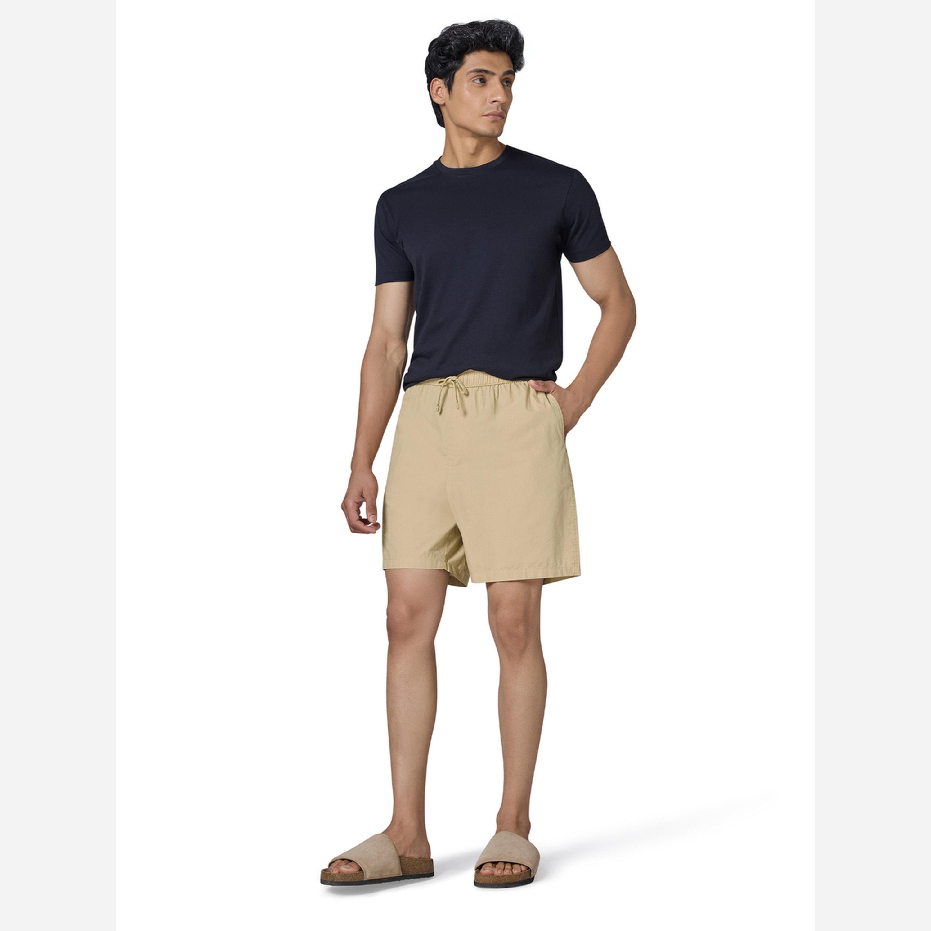 اكس واي اكس اكس - قميص رجالي سادة قصة مريحة وجيبين، قطن بنسبة 100%.-men-clothing-bottoms-shorts-image-2