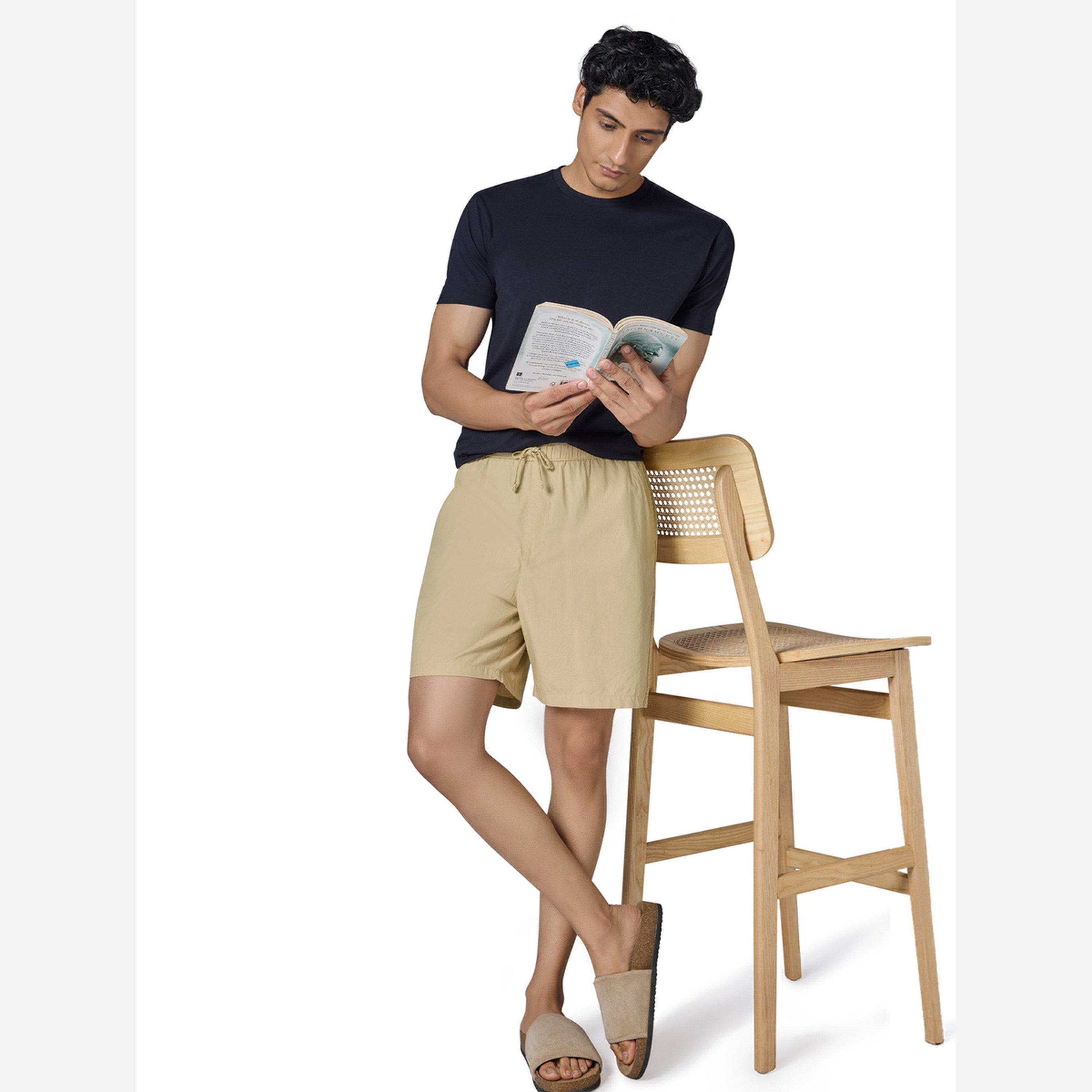 اكس واي اكس اكس - قميص رجالي سادة قصة مريحة وجيبين، قطن بنسبة 100%.-men-clothing-bottoms-shorts-image-3