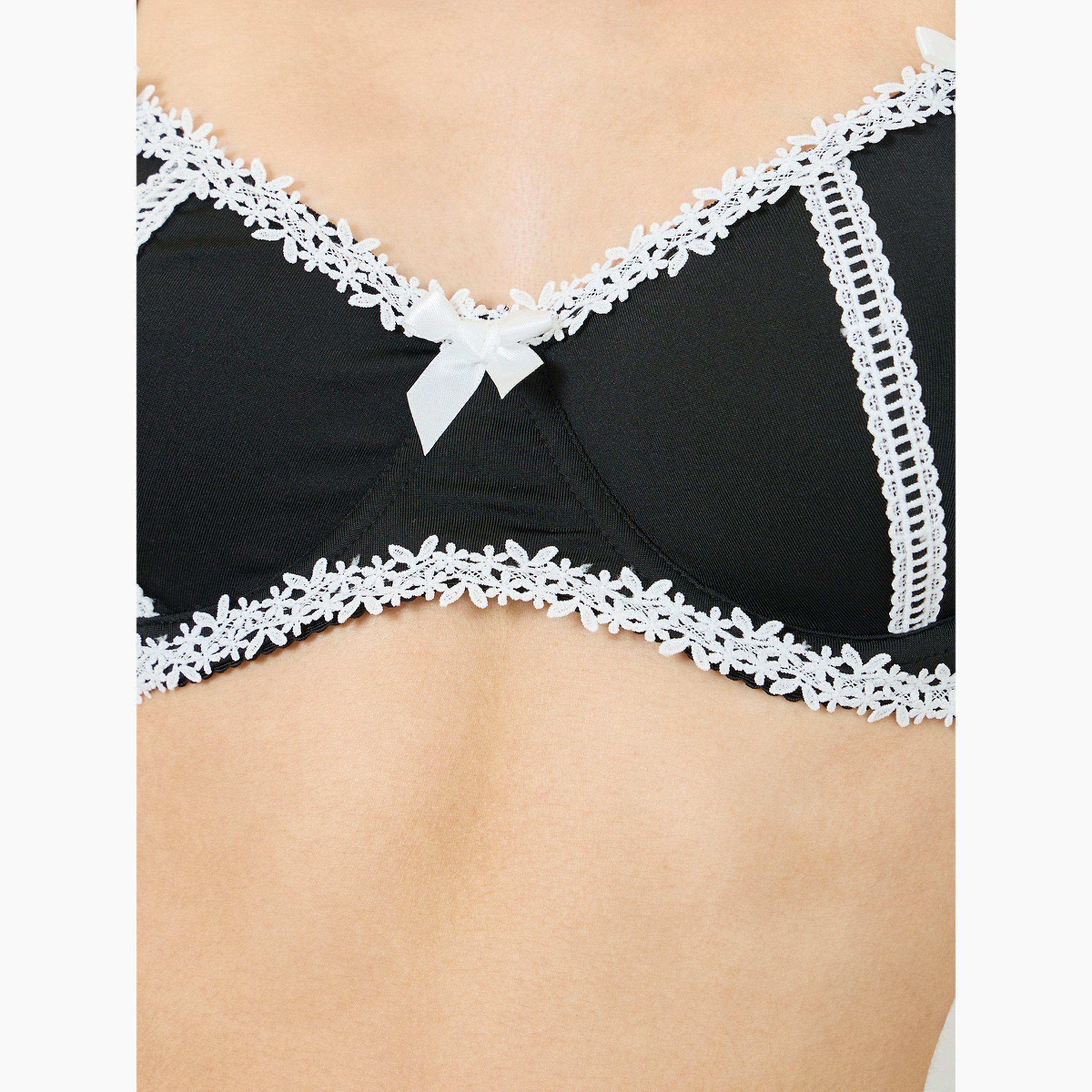 عبوة من قطعتين طقم حمالة صدر بدون سلك وتفاصيل فيونكة وتنورة-women-clothing-lingerie-lingeriesets-image-4