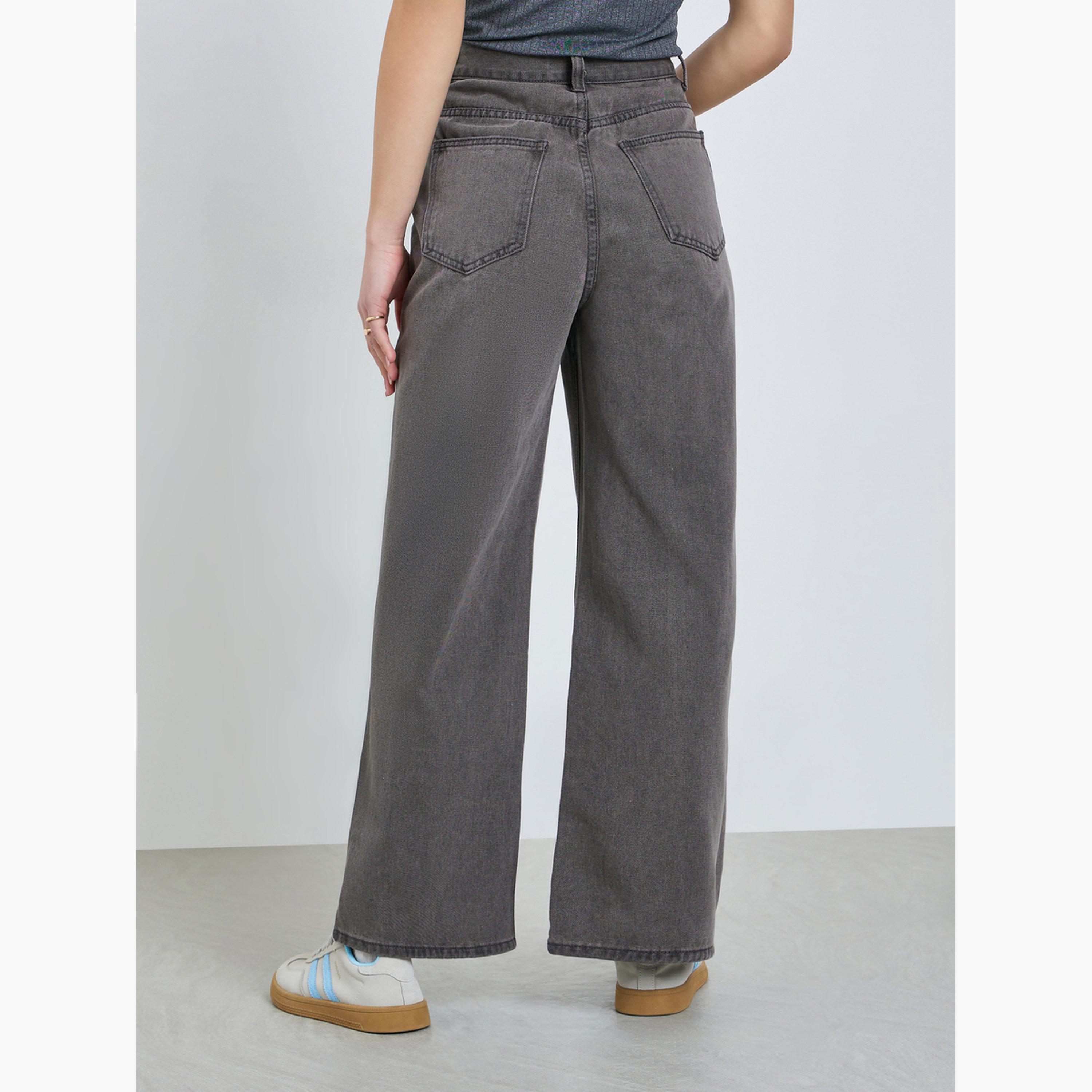 جينز بأرجل واسعة باهت-women-clothing-bottoms-jeans-image-3