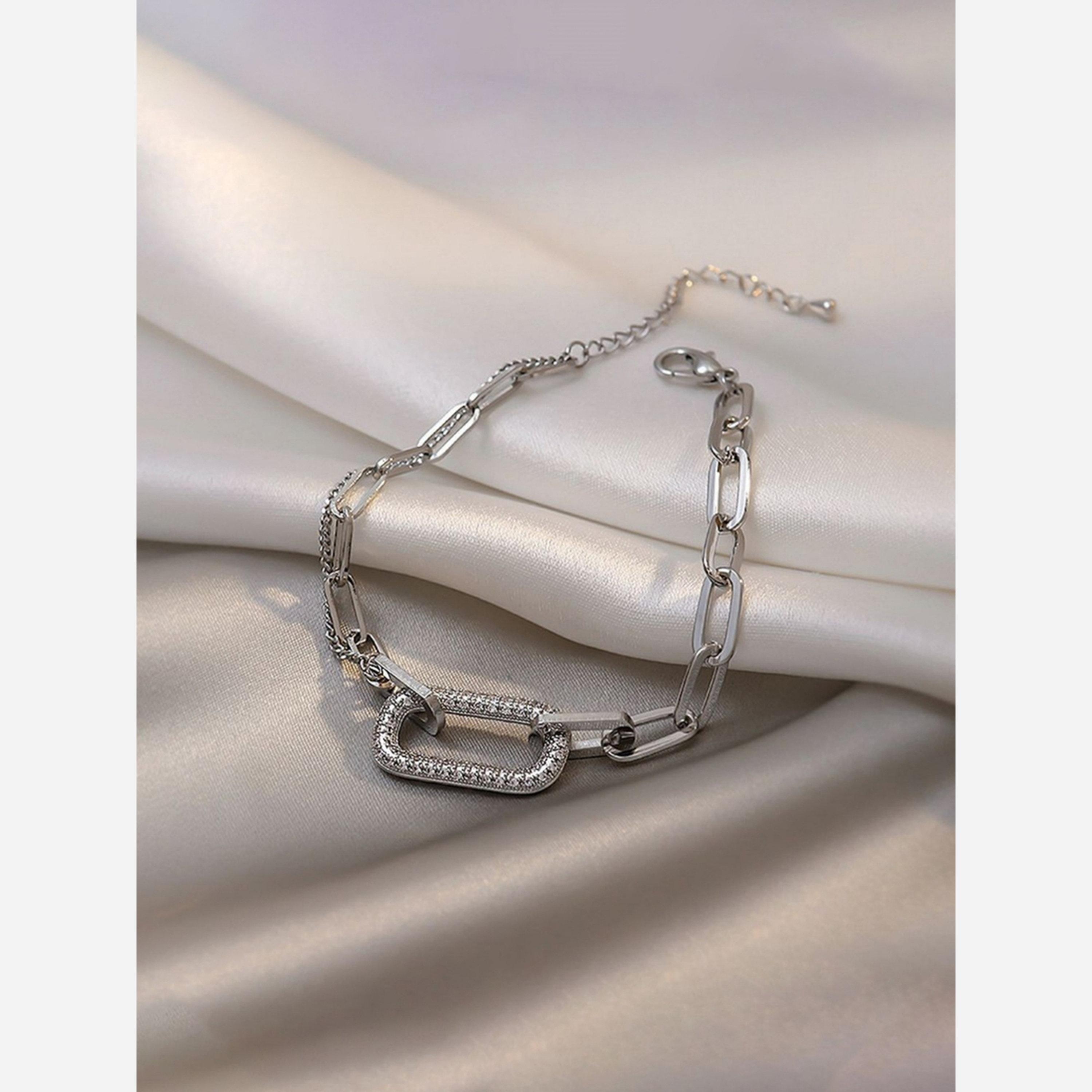 تيك تو - سوار مربع ذو حلقات متشابكة-women-watchesandjewellery-jewellery-banglesandbracelets-image-2
