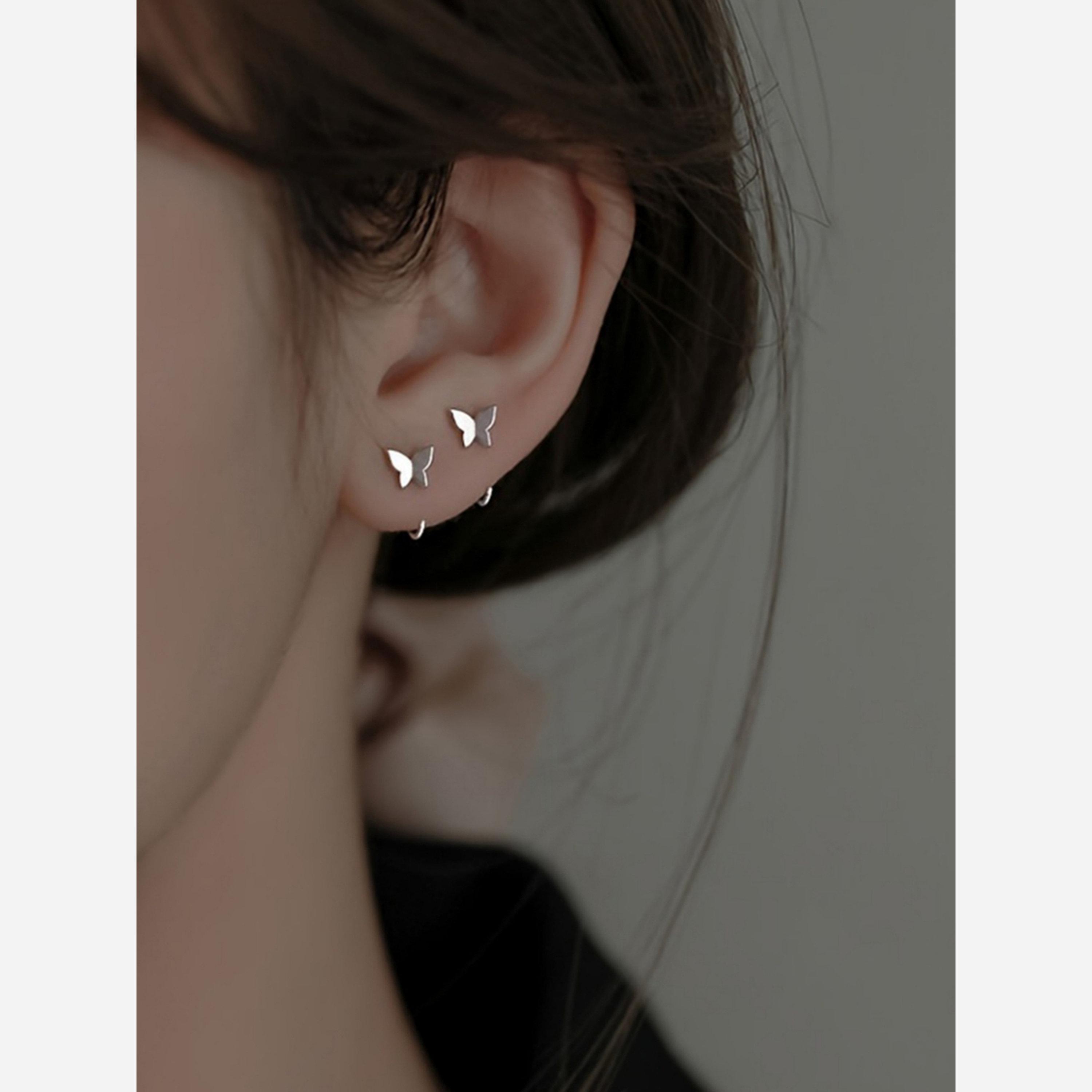 تيك تو - أقراط مرصعة على شكل فراشة-women-watchesandjewellery-jewellery-earrings-image-4