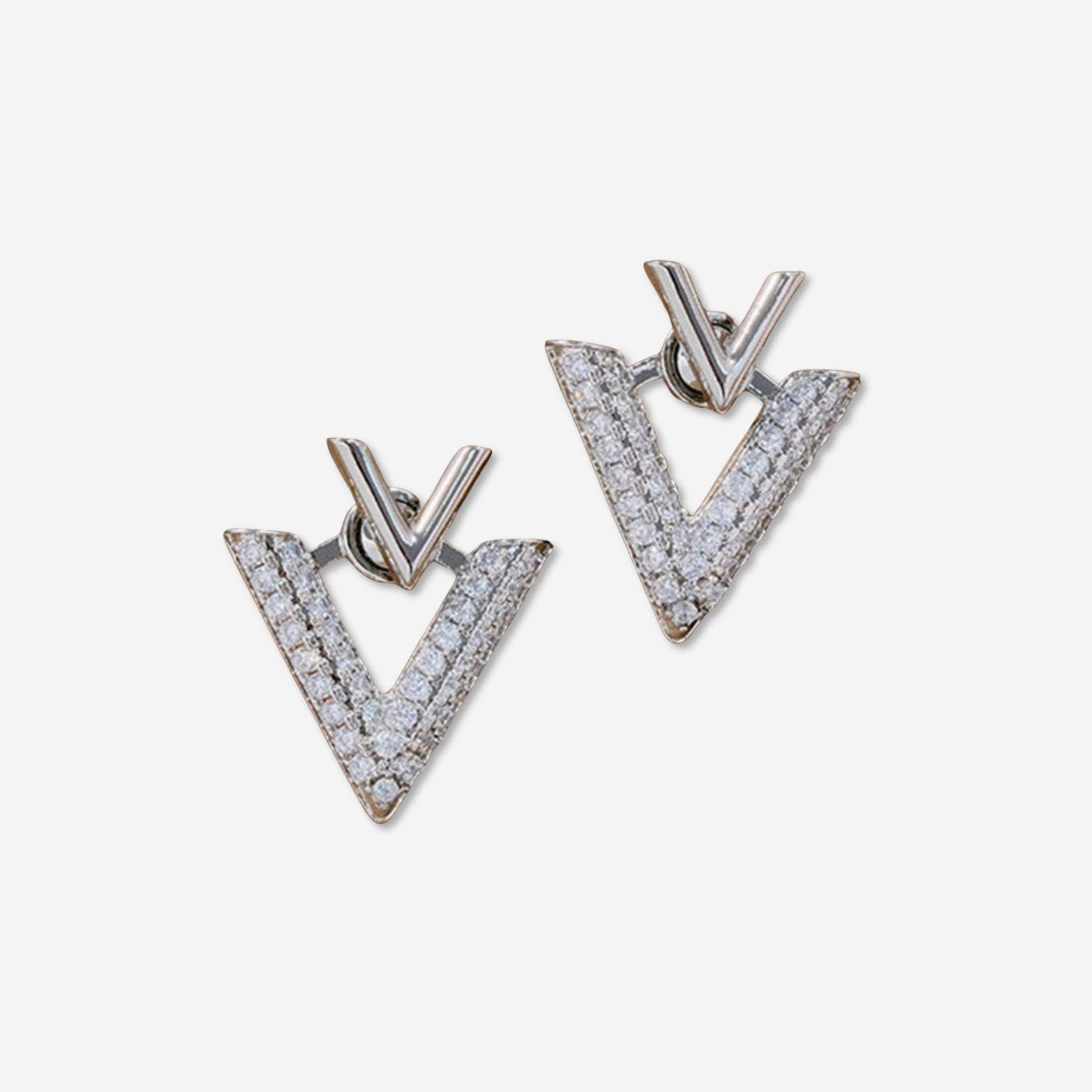 تيك تو - أقراط حرف V مرصعة بالأحجار البراقة-women-watchesandjewellery-jewellery-earrings-image-1