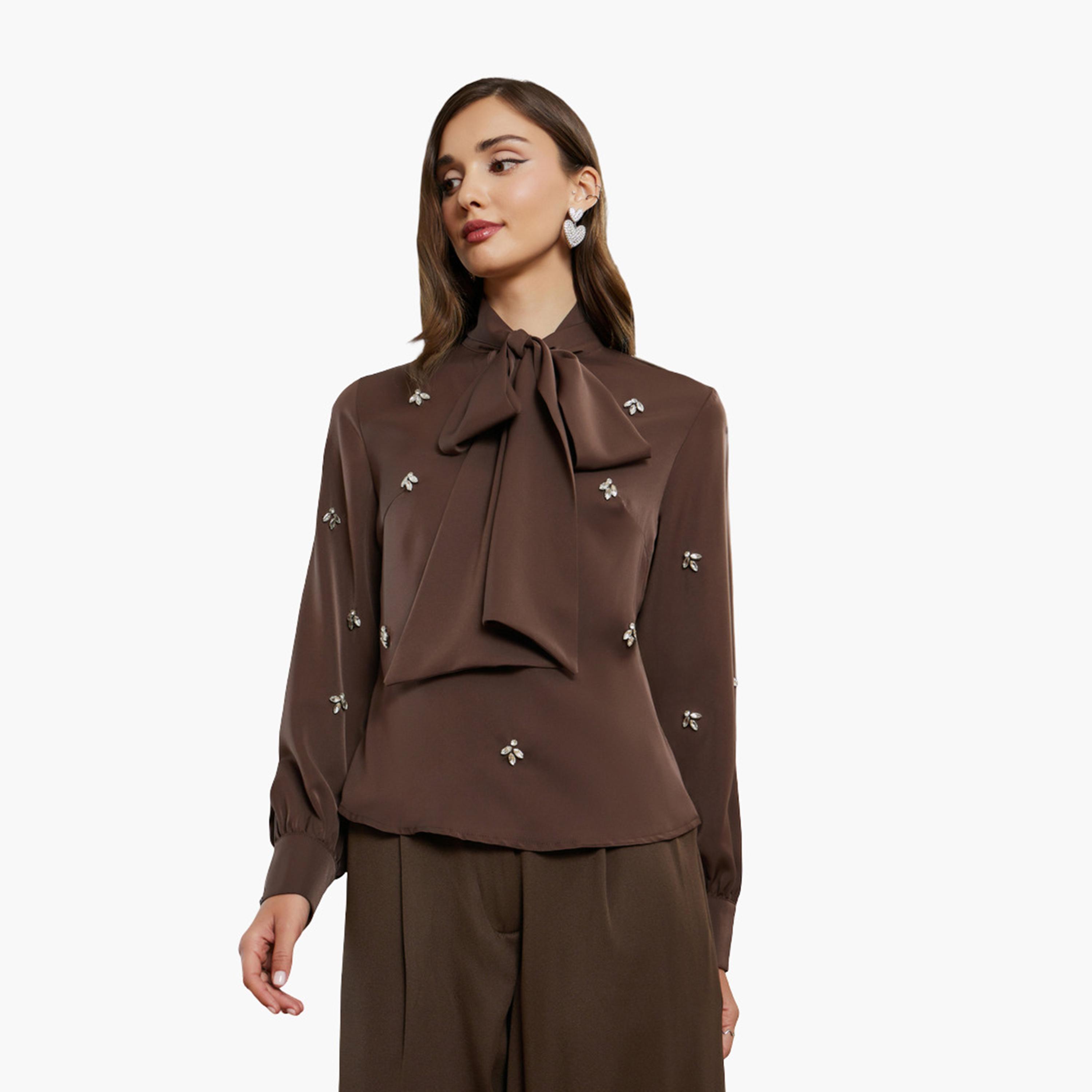 بلوزة بتفاصيل مزينة-women-clothing-shirtsandblouses-blouses-image-1