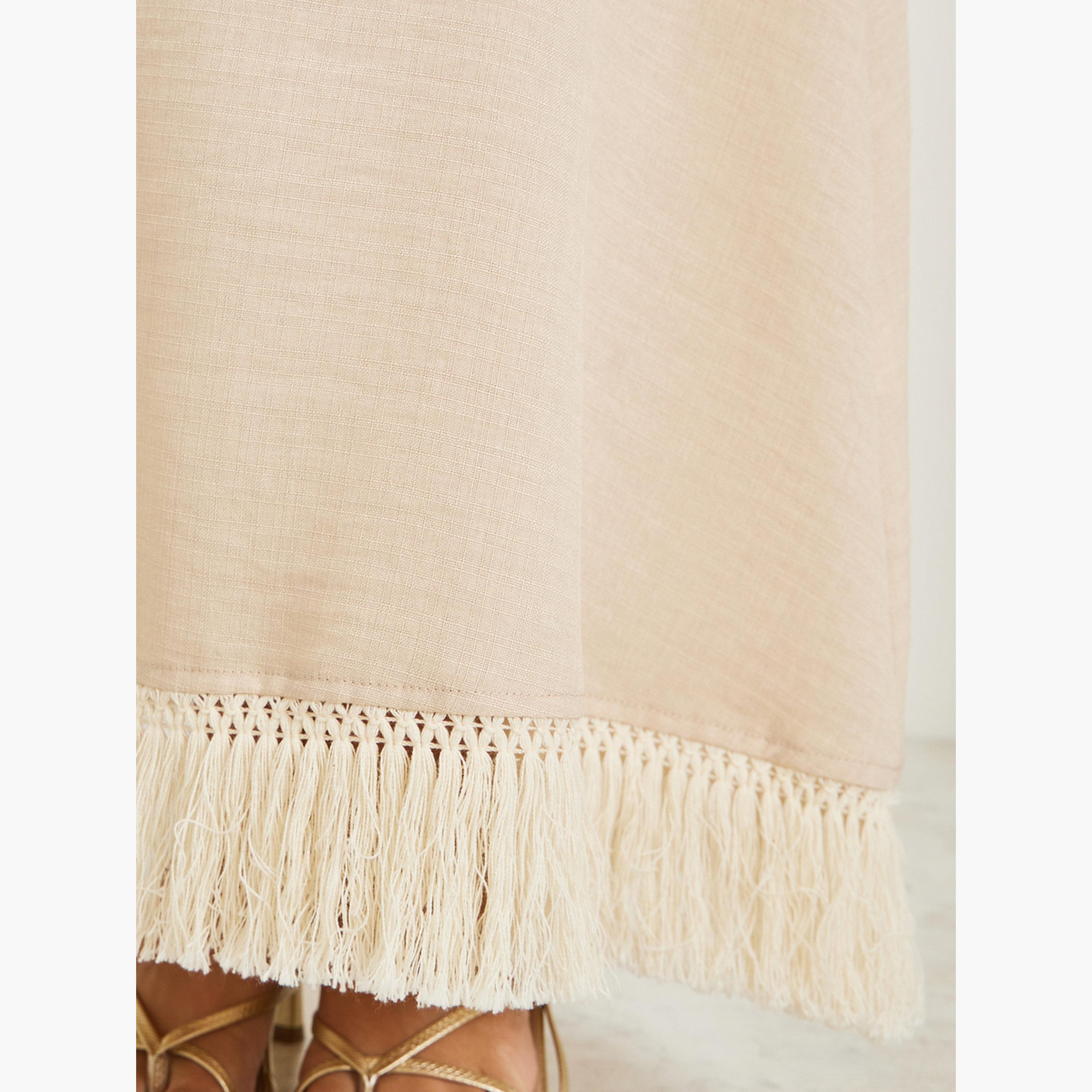 تنورة طويلة بحافة واسعة وتفاصيل شراشيب-women-clothing-bottoms-skirts-image-5