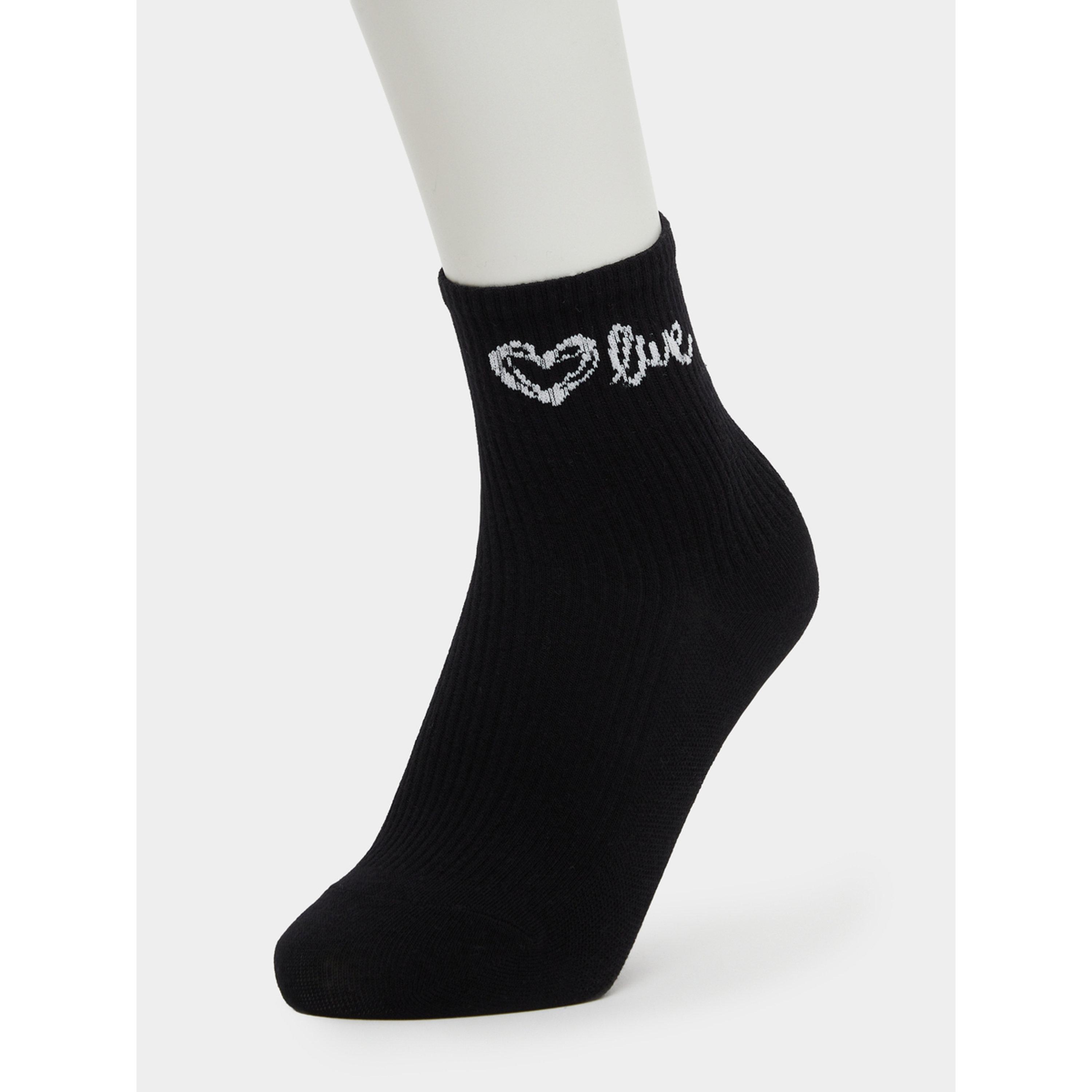 طقم من 3 أزواج - جوارب كاحل بطبعة قلب-women-socksandstockings-image-2