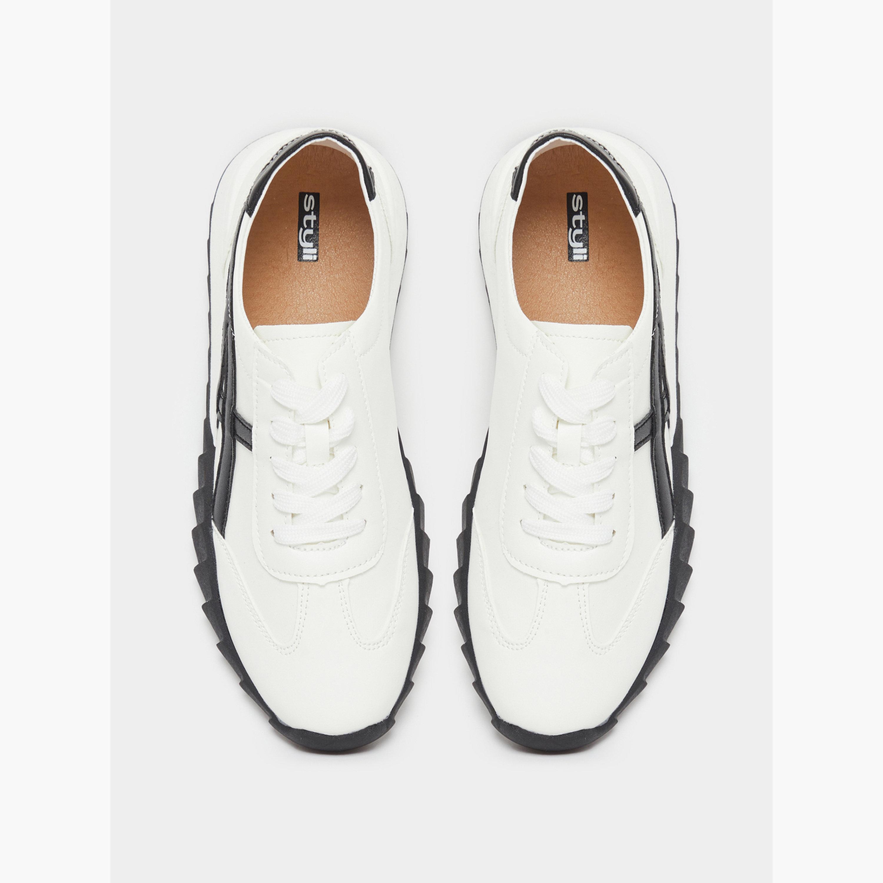 حذاء سنيكرز برباط-women-shoes-sneakers-image-3