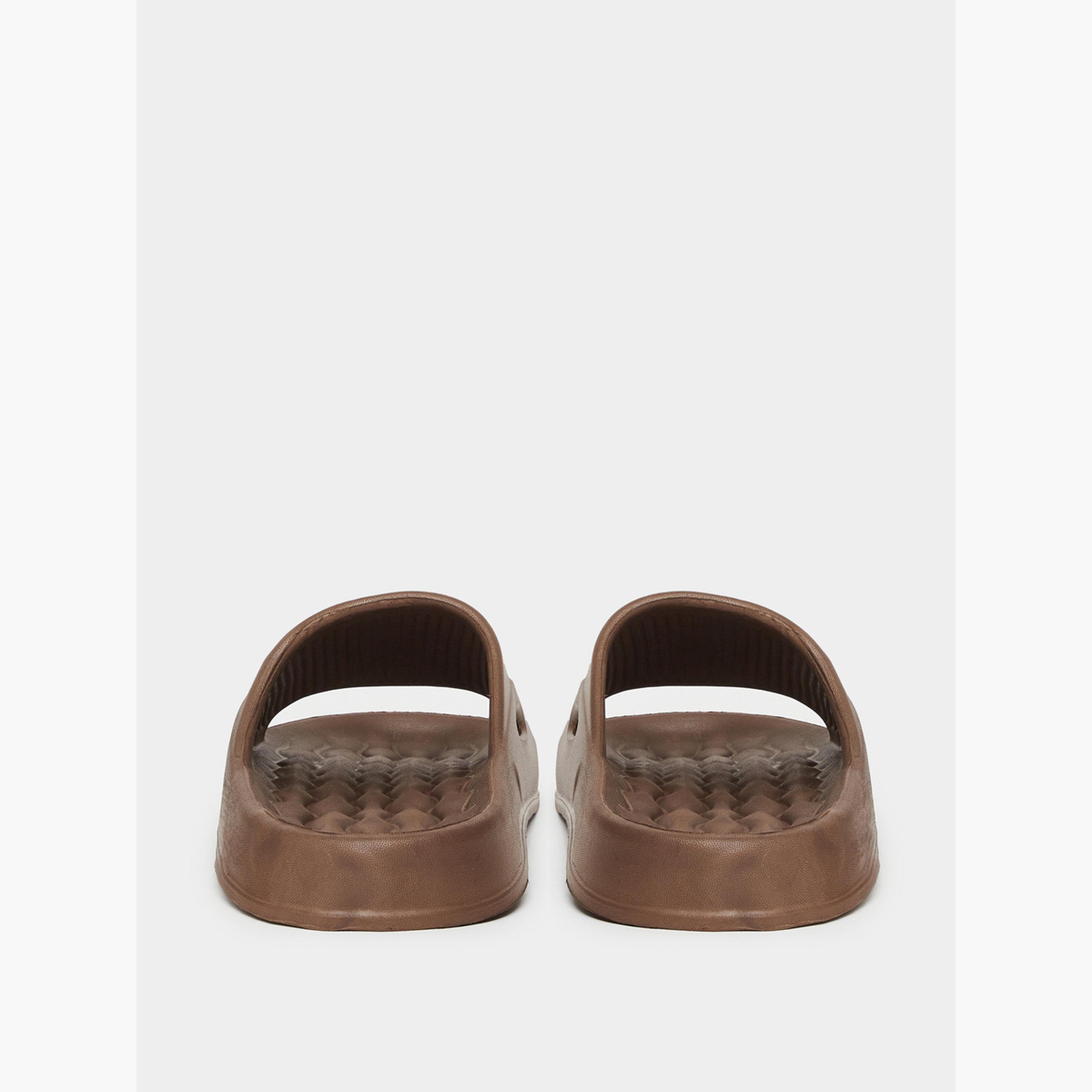 شبشب مريح بنقشة بارزة-women-shoes-flipflopsandslides-image-4