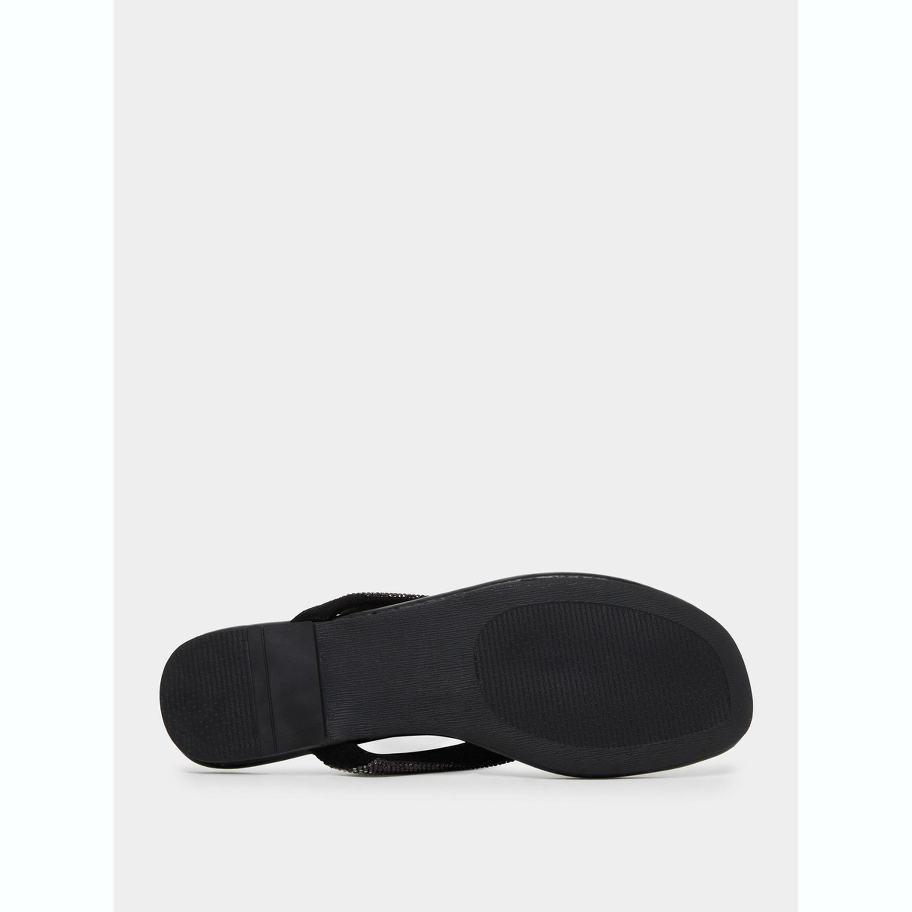 صندل نسائي أسود مسطح مزين-women-shoes-sandals-flats-image-6