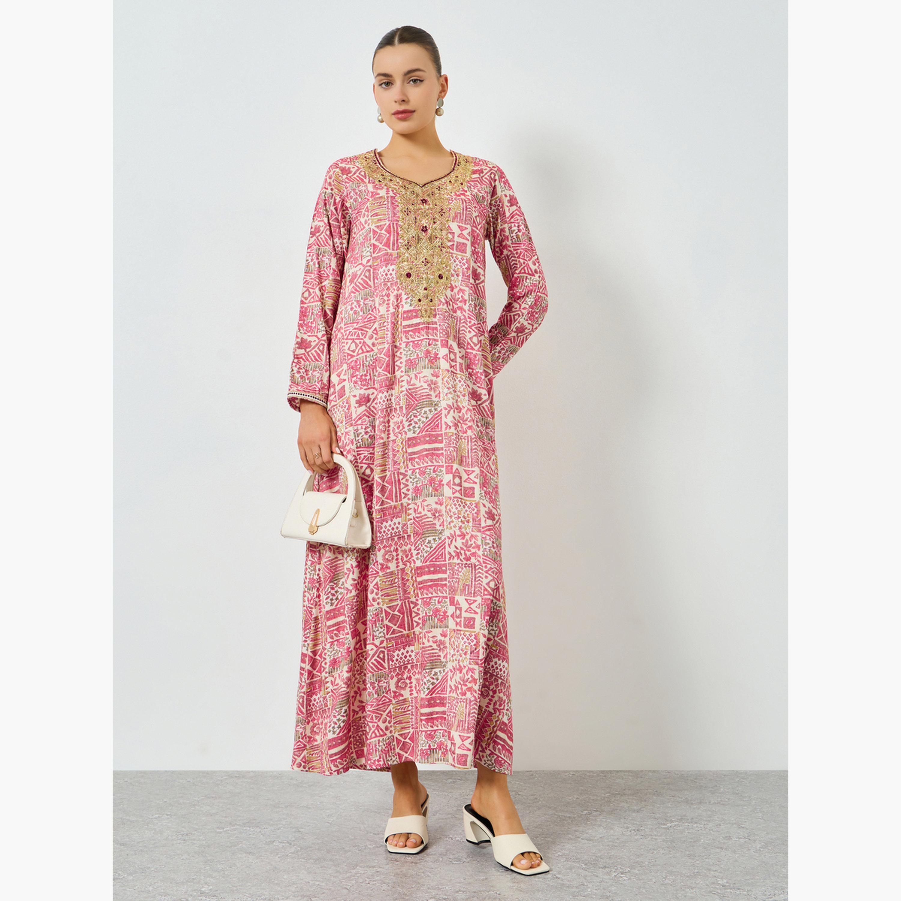 ماكسيم كرييشن - جلابية مطبوعة ومطرزة تصميم A لون وردي-women-arabicclothing-jalabiyas-image-2