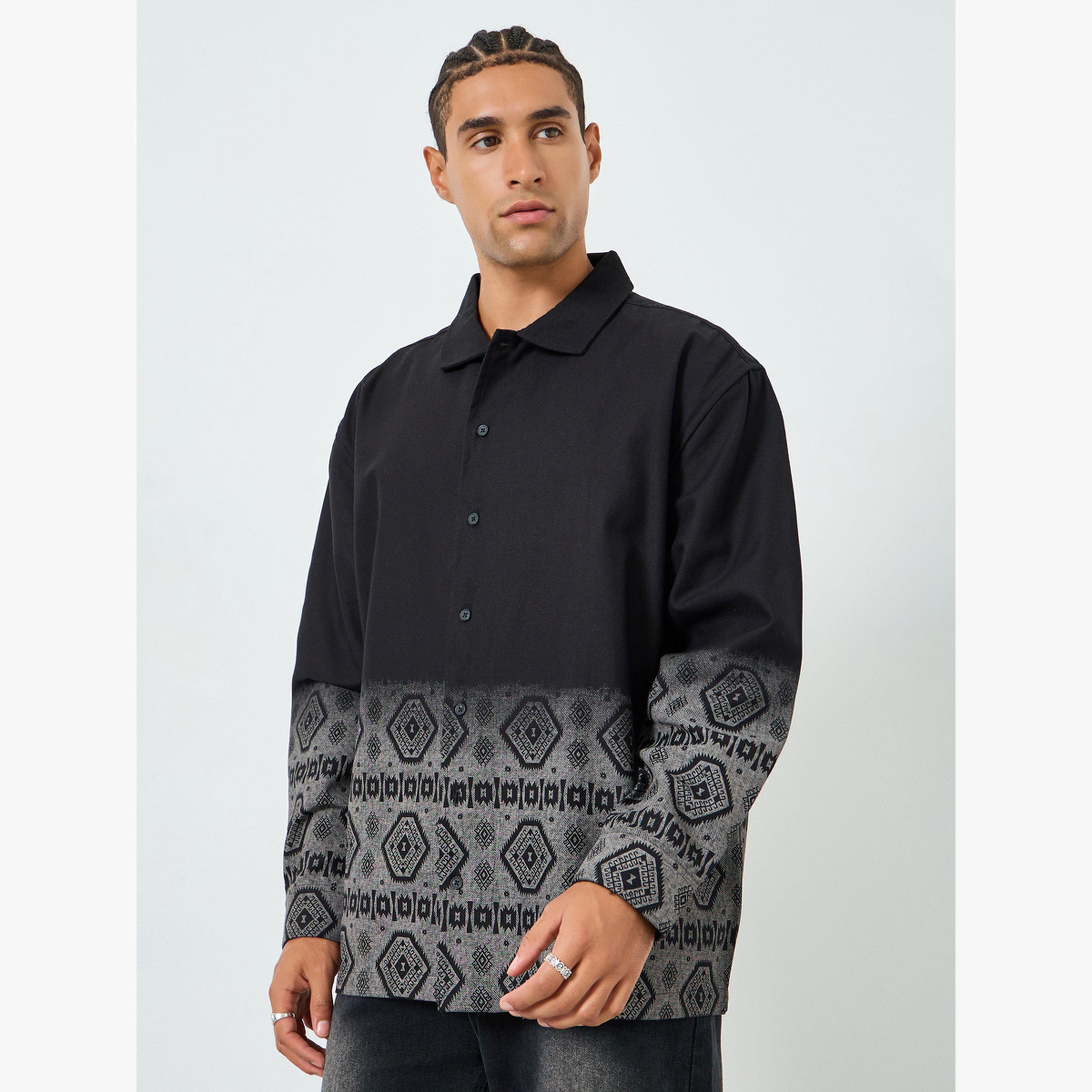 قميص قطن بطبعة هندسية قصة واسعة للرجال-men-clothing-shirts-image-1