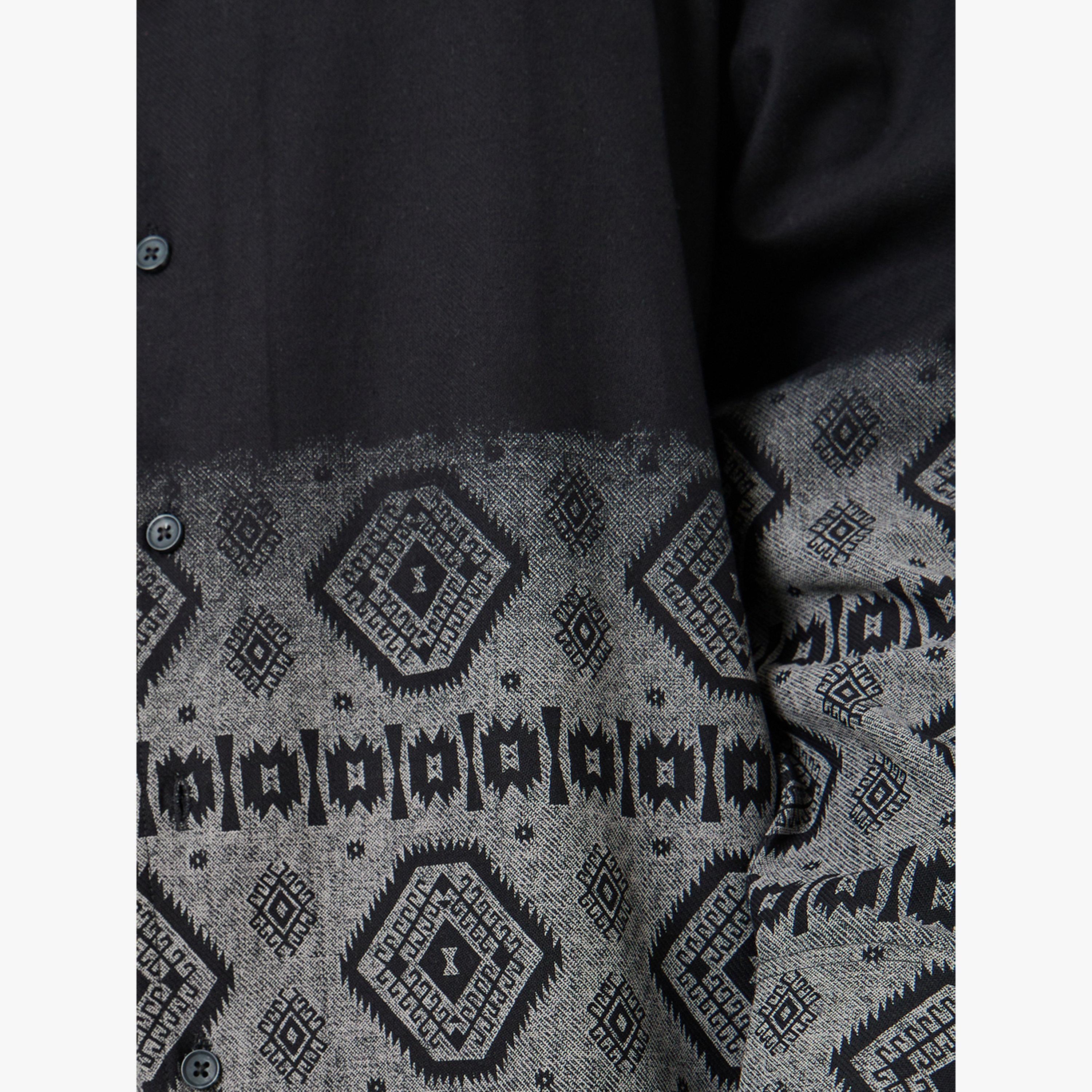 قميص قطن بطبعة هندسية قصة واسعة للرجال-men-clothing-shirts-image-5