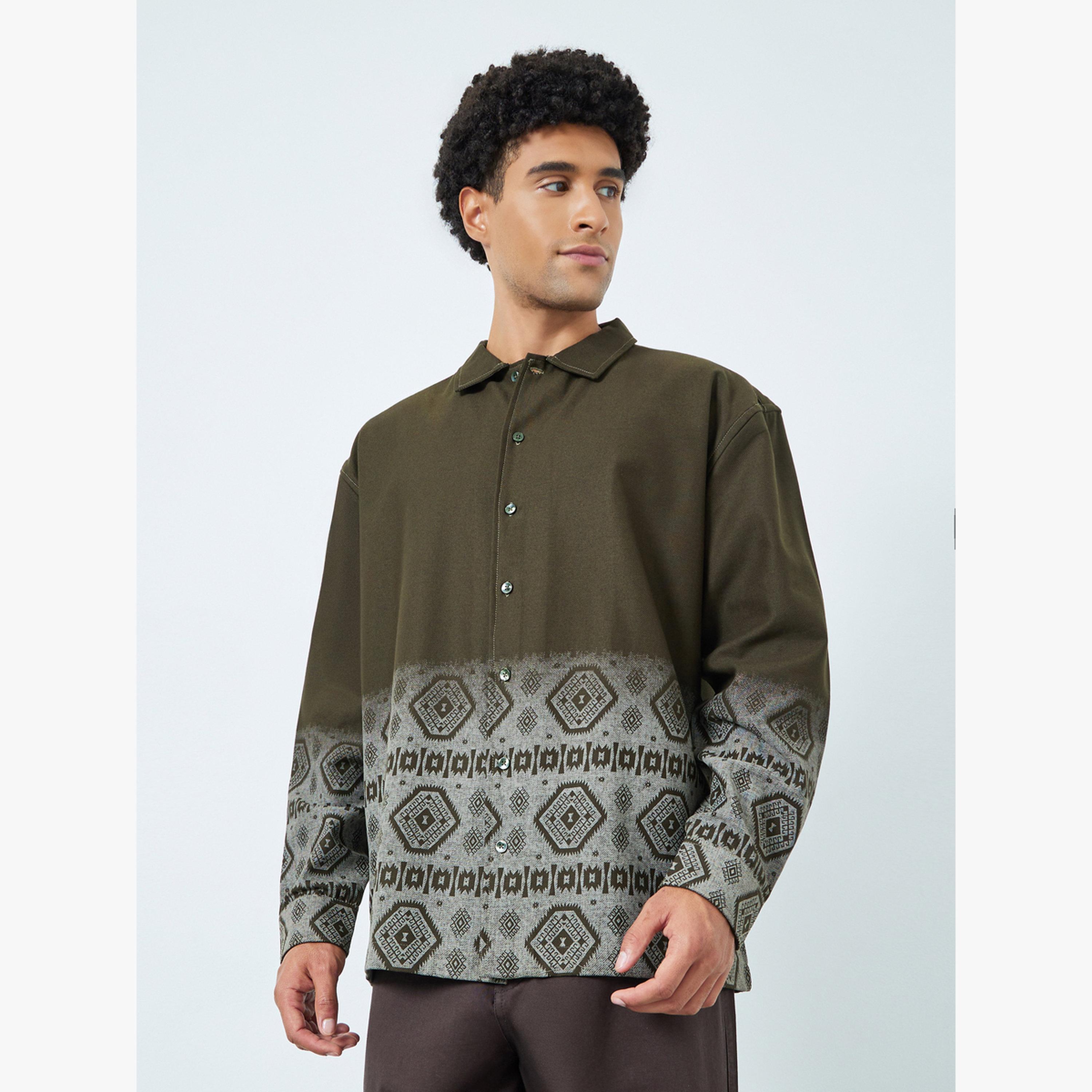 قميص قطن بطبعة هندسية قصة واسعة للرجال-men-clothing-shirts-image-1