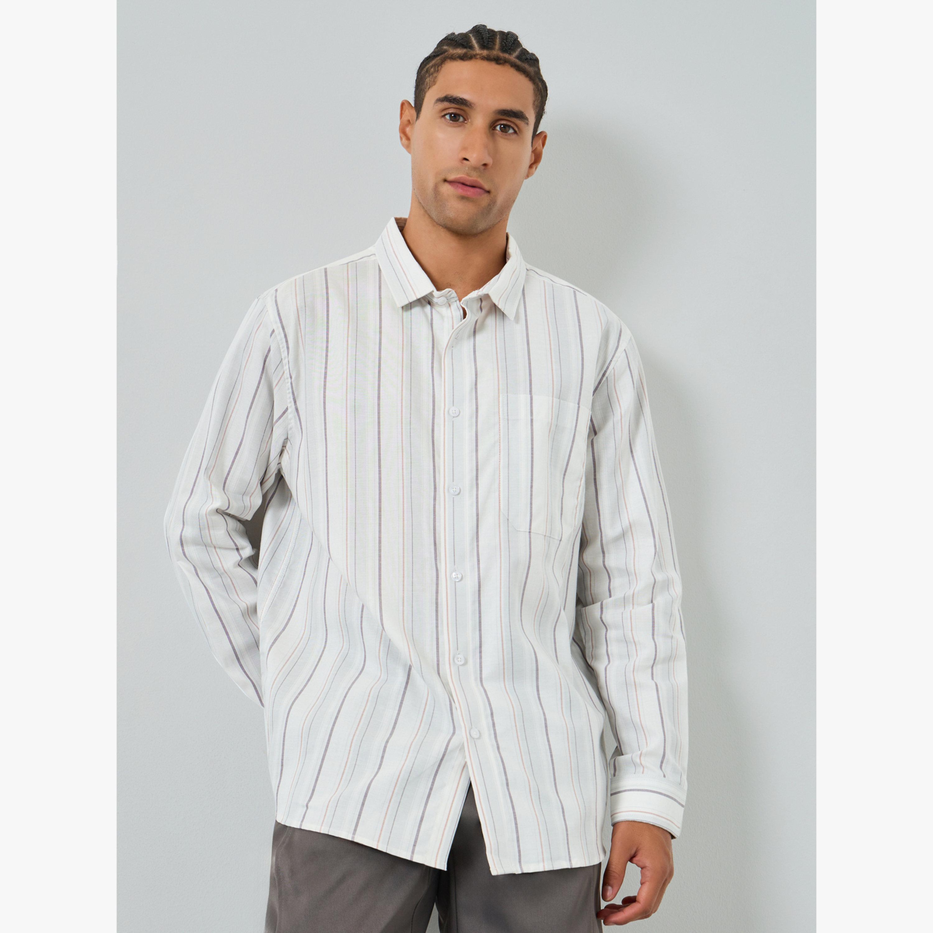 قميص قطن مخطط بقصة مريحة للرجال-men-clothing-shirts-image-1