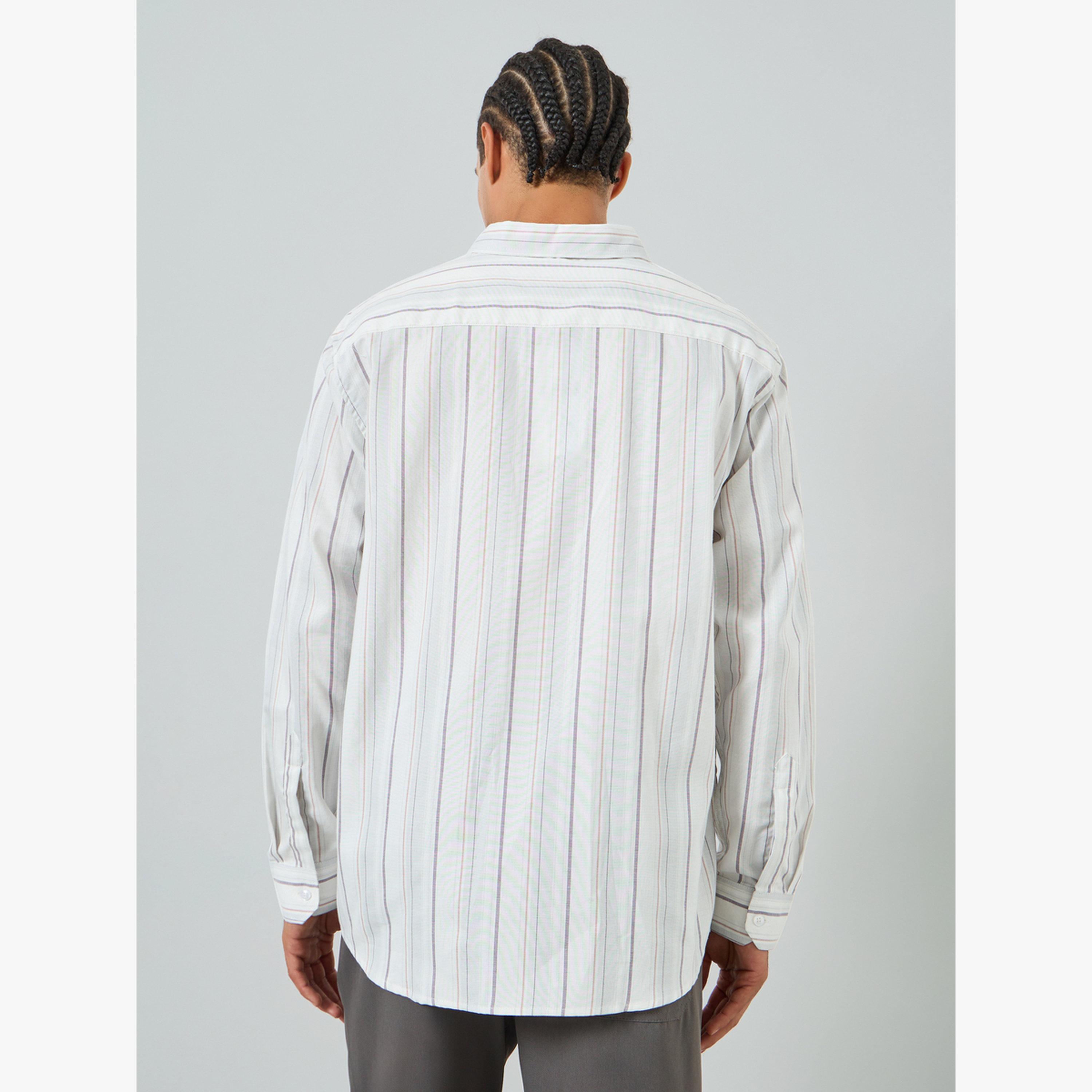 قميص قطن مخطط بقصة مريحة للرجال-men-clothing-shirts-image-3