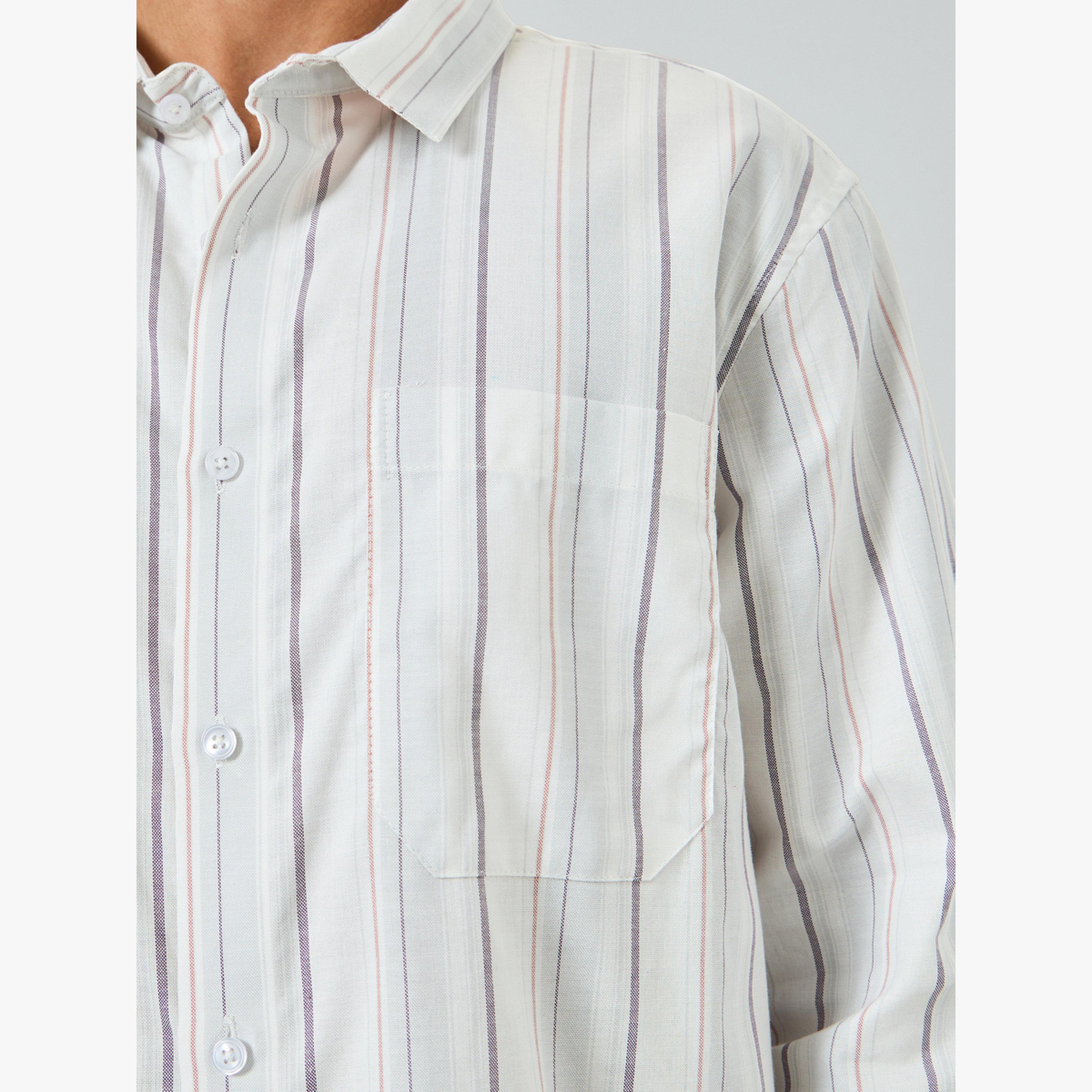 قميص قطن مخطط بقصة مريحة للرجال-men-clothing-shirts-image-4