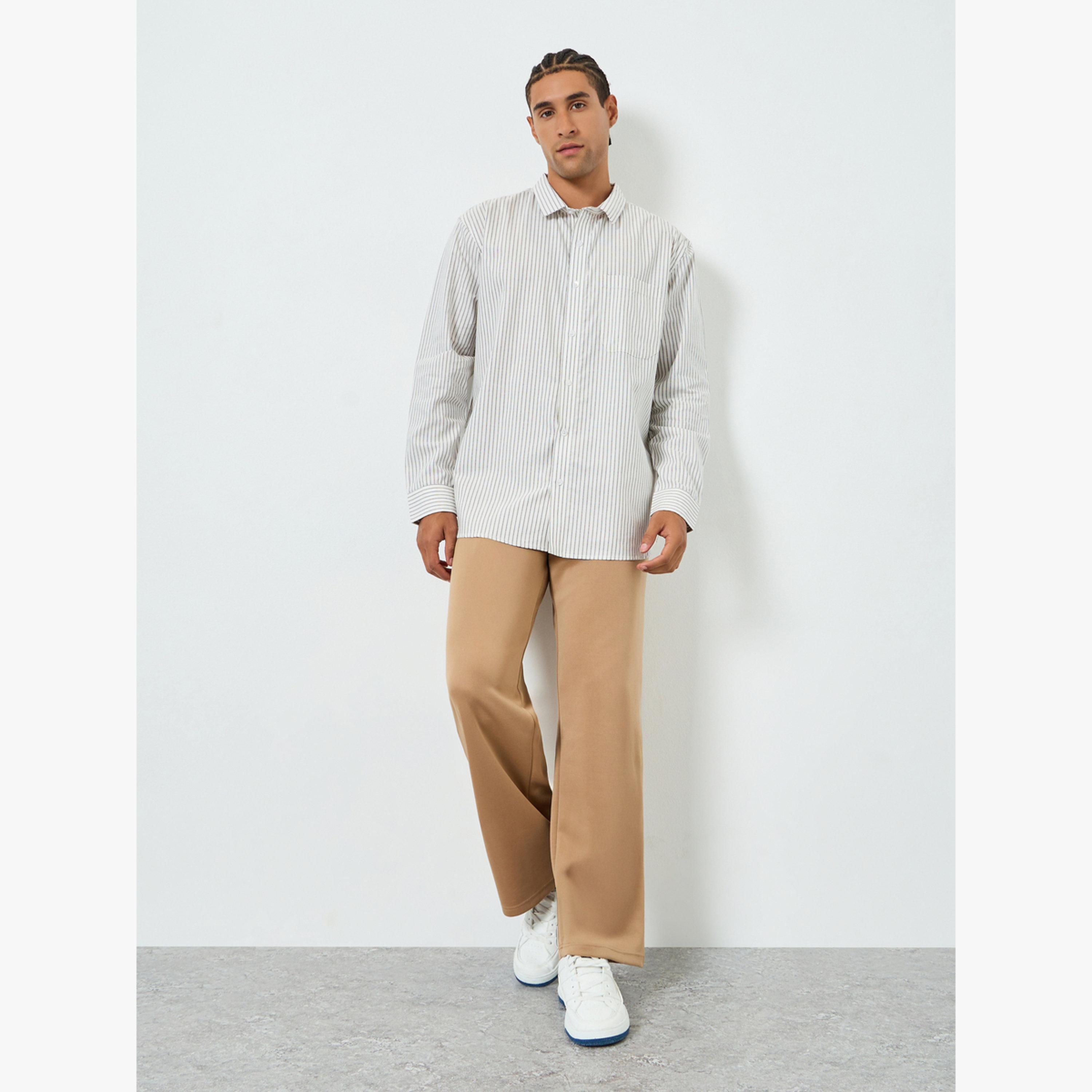 قميص قطن مخطط بقصة مريحة للرجال-men-clothing-shirts-image-2