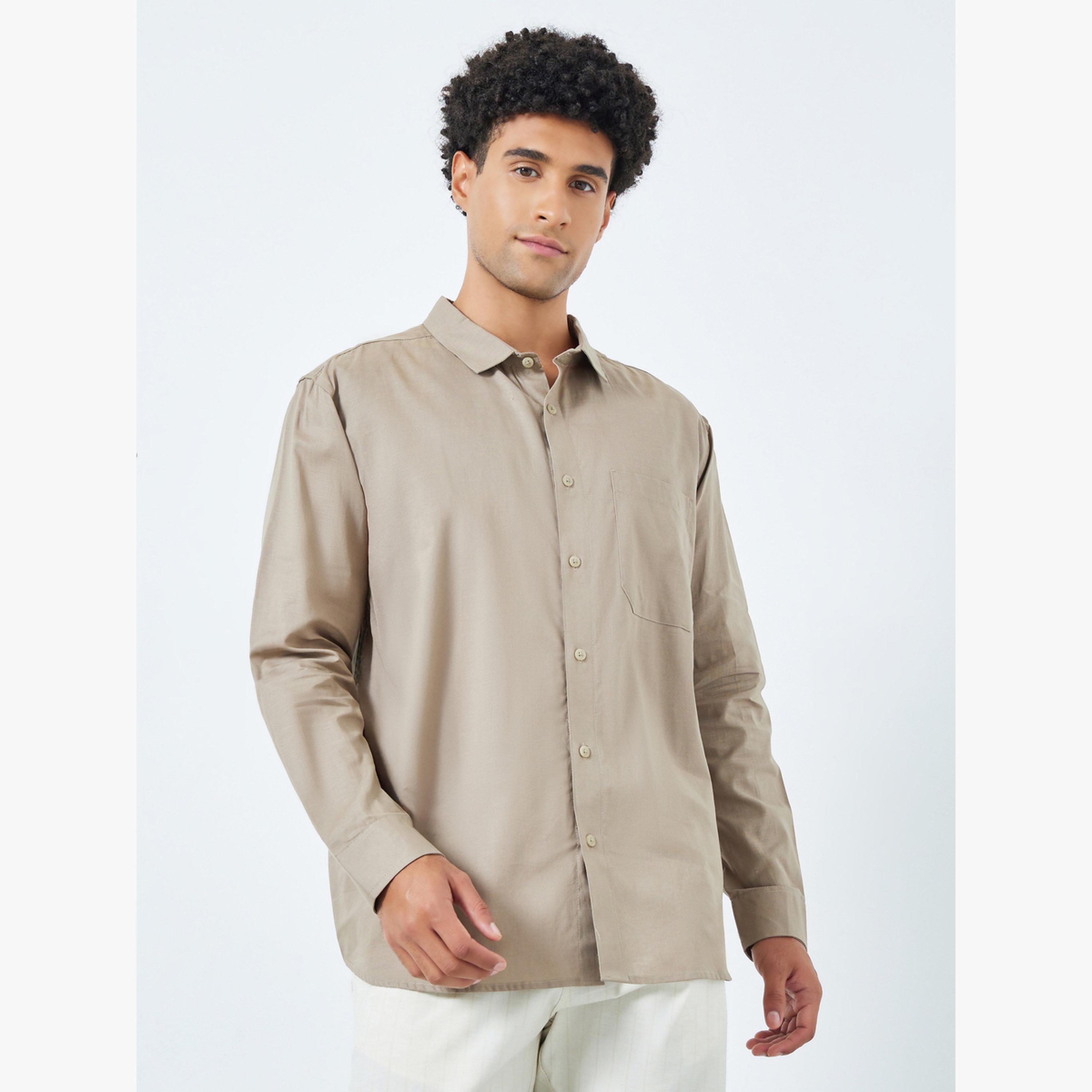 قميص كاجوال قطن بقصة مريحة للرجال-men-clothing-shirts-image-1