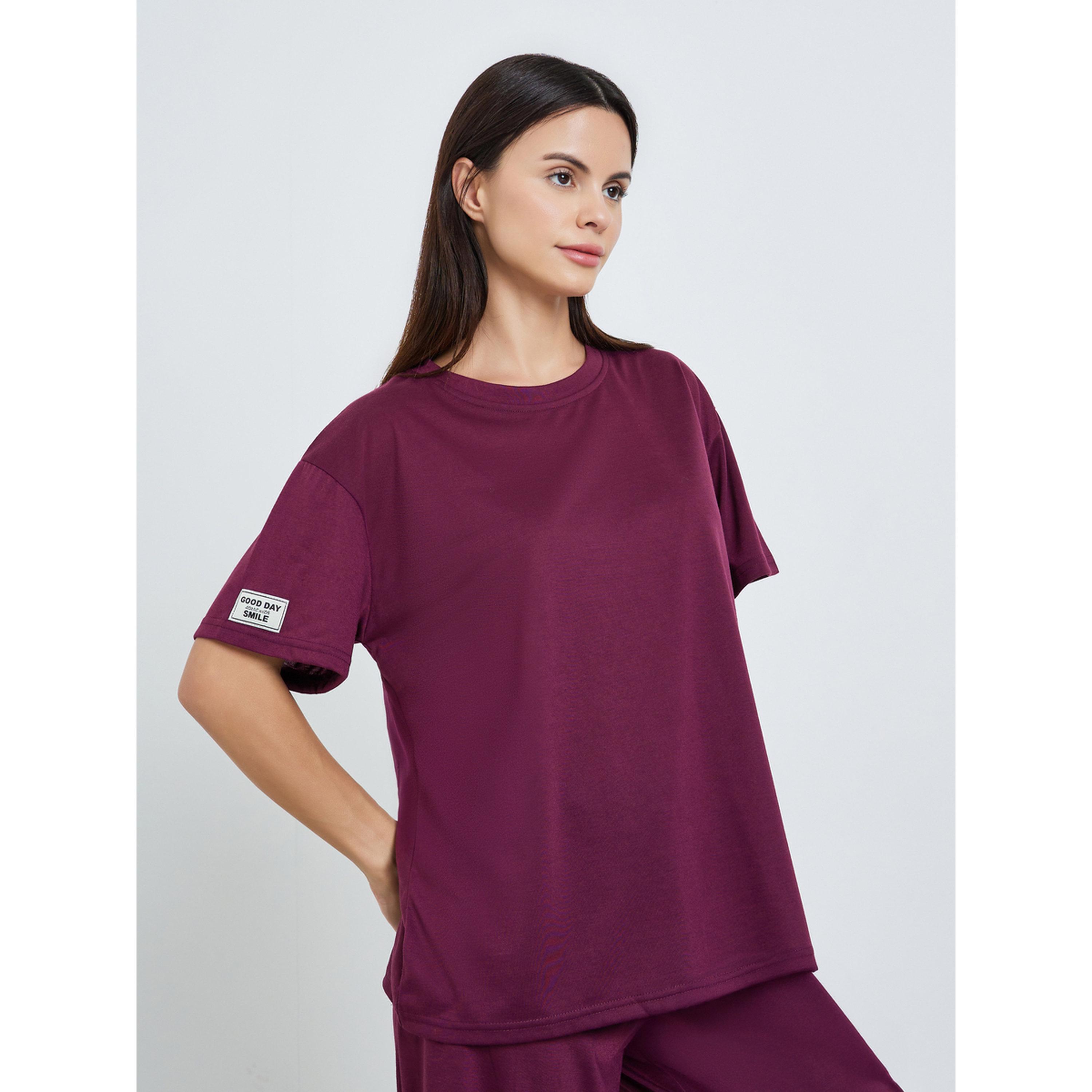 Styli Women Burgundy Knitted T-Shirt and Pyjama Set-women-clothing-nightwear-pyjamas-longsets-image-3