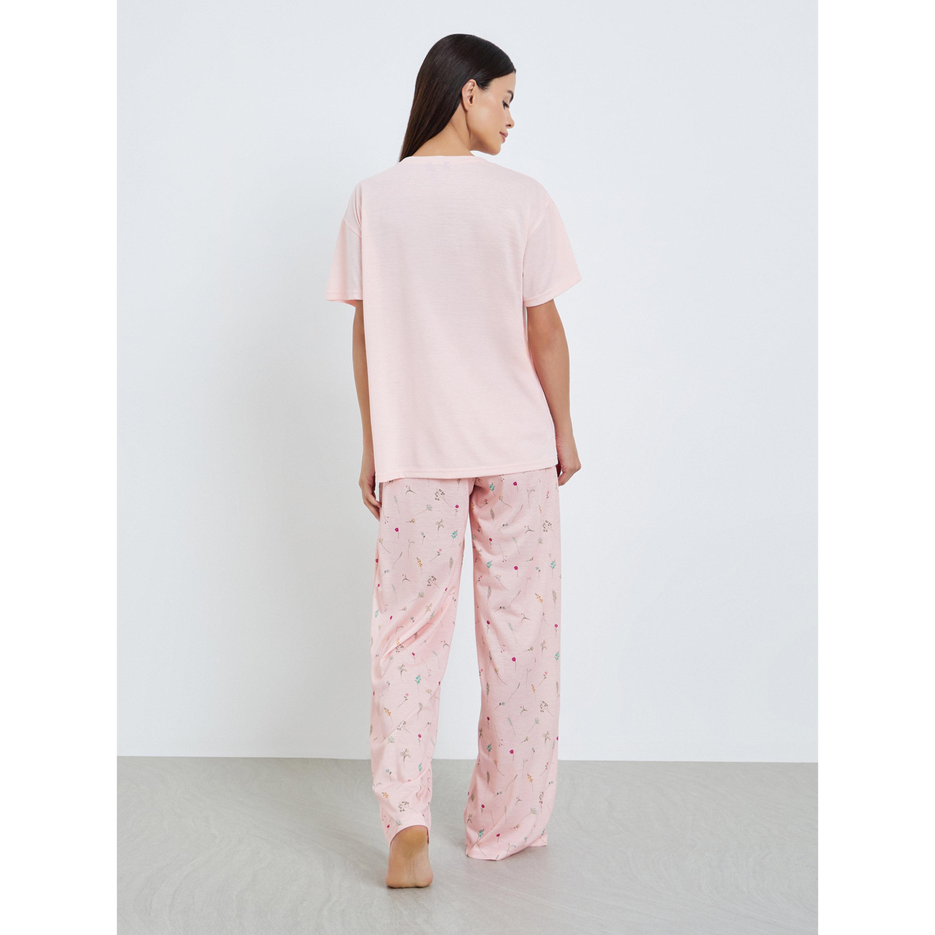 Styli Women Pink Graphic Print T-Shirt and Pyjama Set-women-clothing-nightwear-pyjamas-longsets-image-4