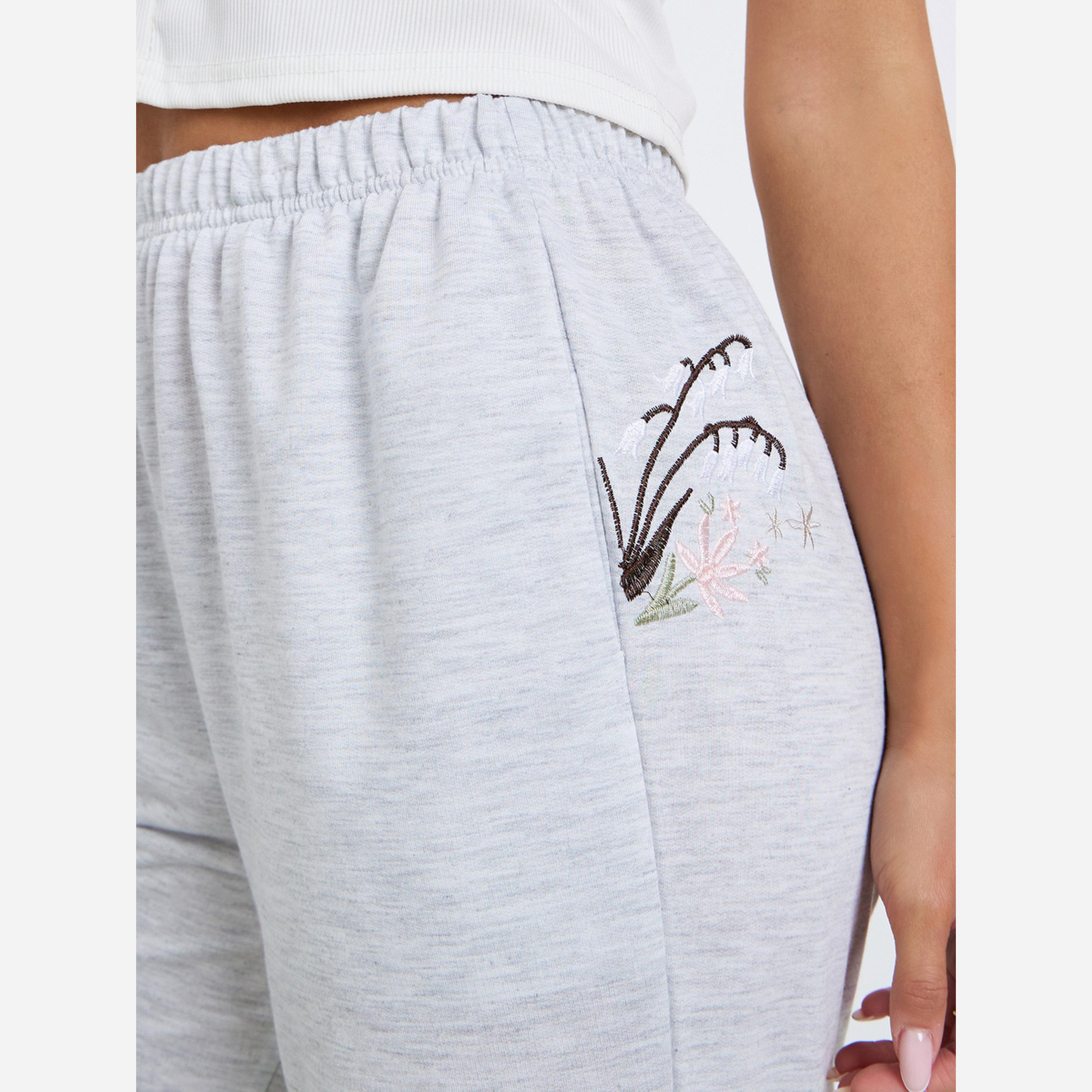 ستايلي - بنطال رياضي نسائي لون رمادي واسع الساقين-women-clothing-bottoms-joggers-image-3