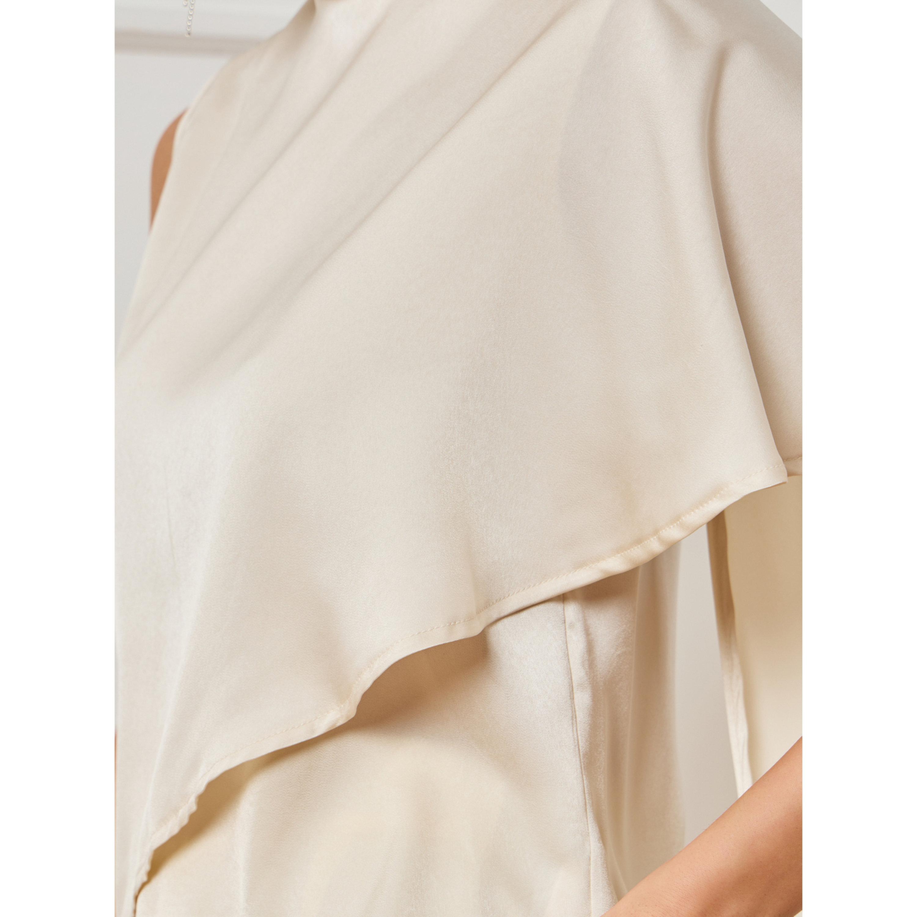 بلوزة ساتان بوشاح وتصميم غير متماثلة-women-clothing-shirtsandblouses-blouses-image-4