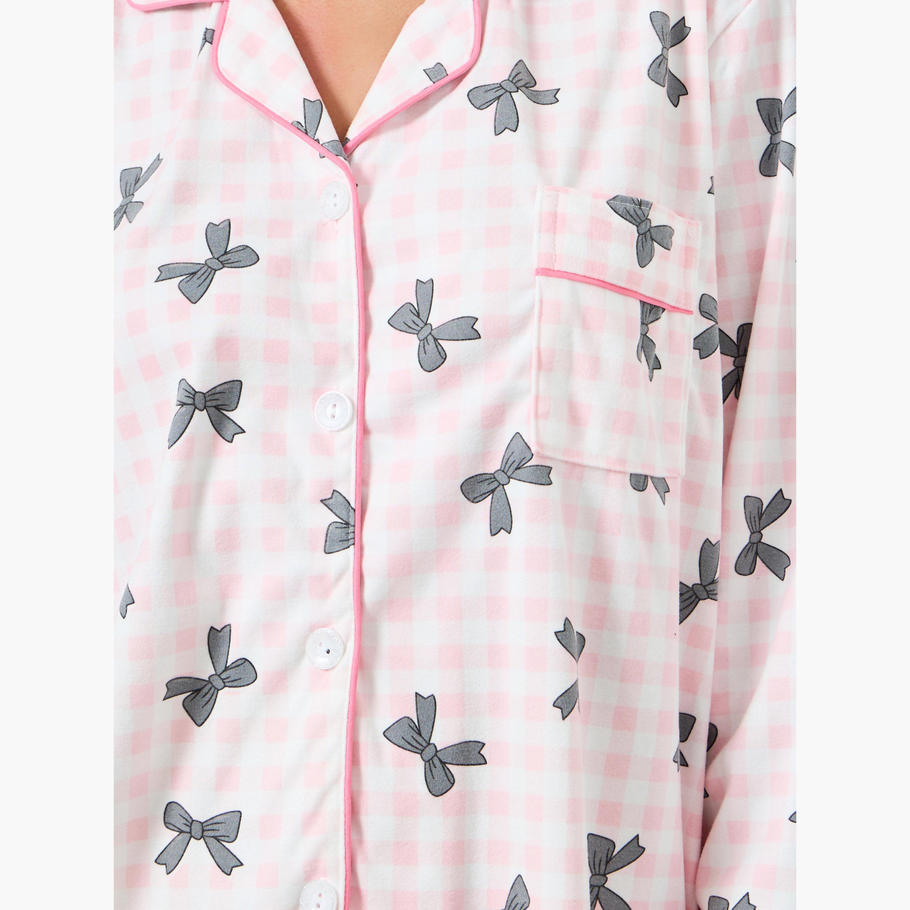 طقم بيجاما من بنطال وبلوزة بطبعة فيونكة ومربعات-women-clothing-nightwear-pyjamas-longsets-image-4