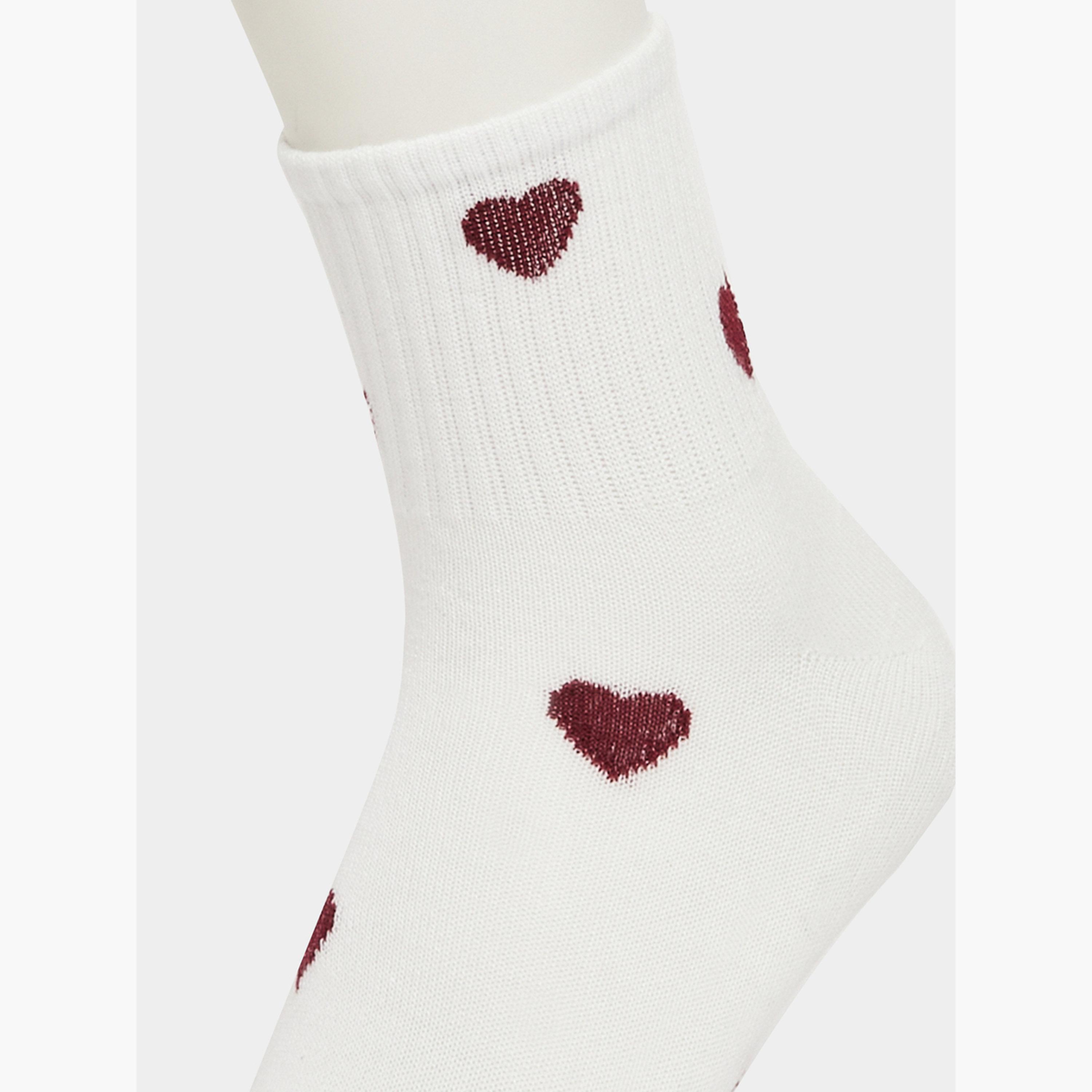 Styli Pack of 3 - Heart Print Quarter Socks-women-socksandstockings-image-5