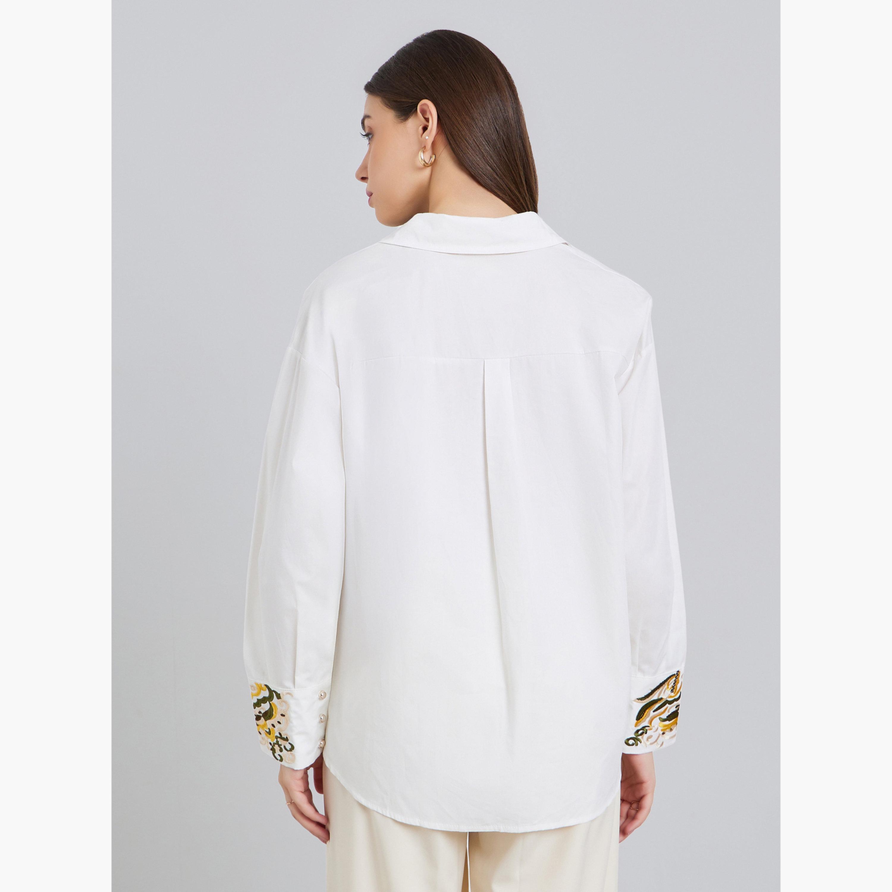 بلوزة واسعة بتفاصيل مُطرّزة مع أكمام بأساور-women-clothing-shirtsandblouses-shirts-image-4