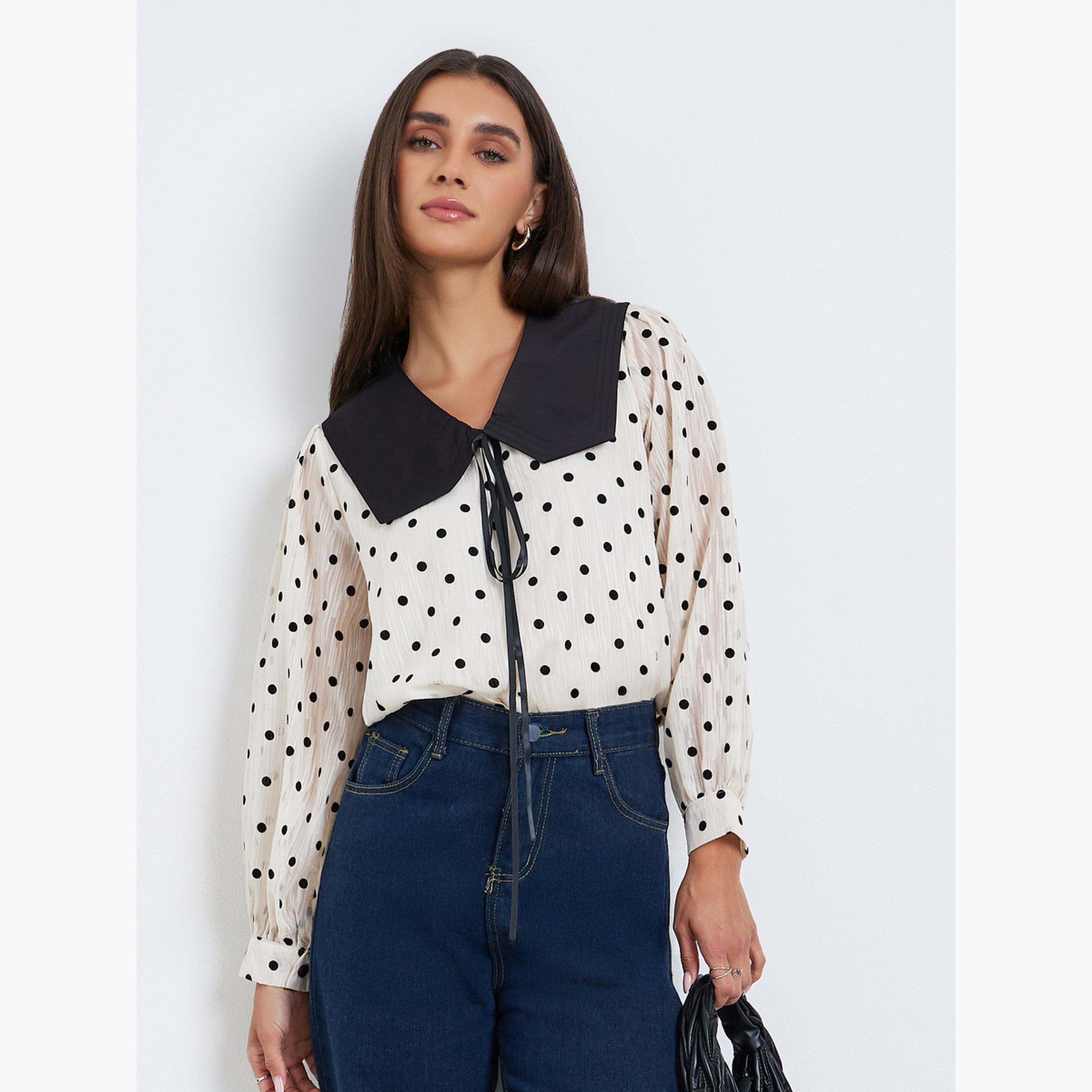 بلوزة بيج مُنقّطة بياقة مُتباينة-women-clothing-shirtsandblouses-blouses-image-3