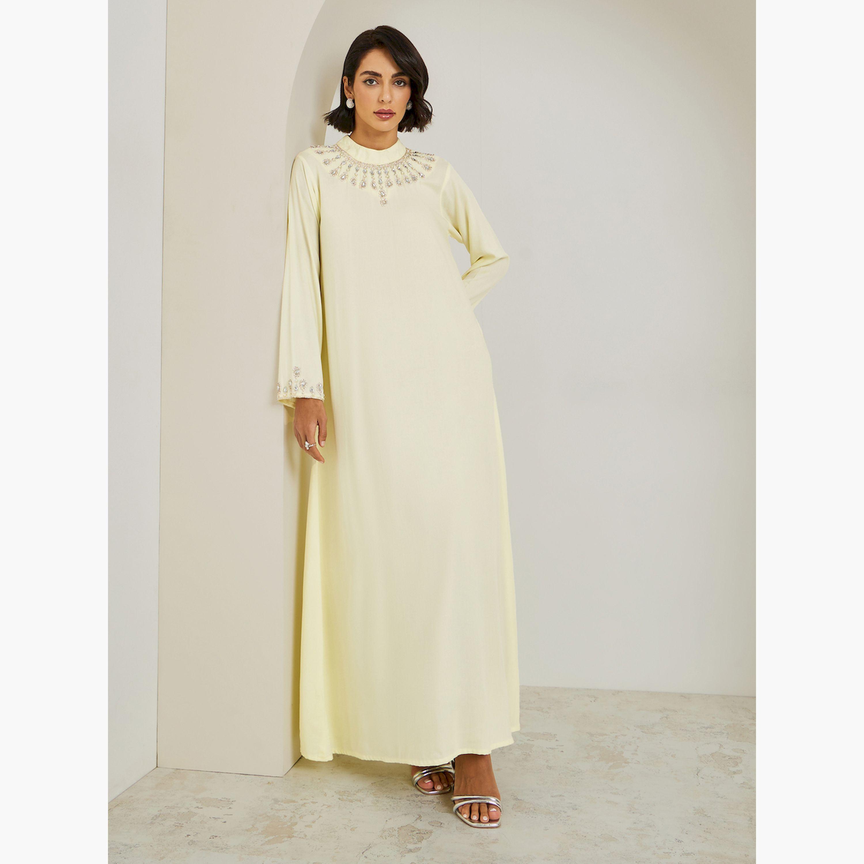 جلابية بتصميم مريح مزينة لون كريمية-women-arabicclothing-jalabiyas-image-3
