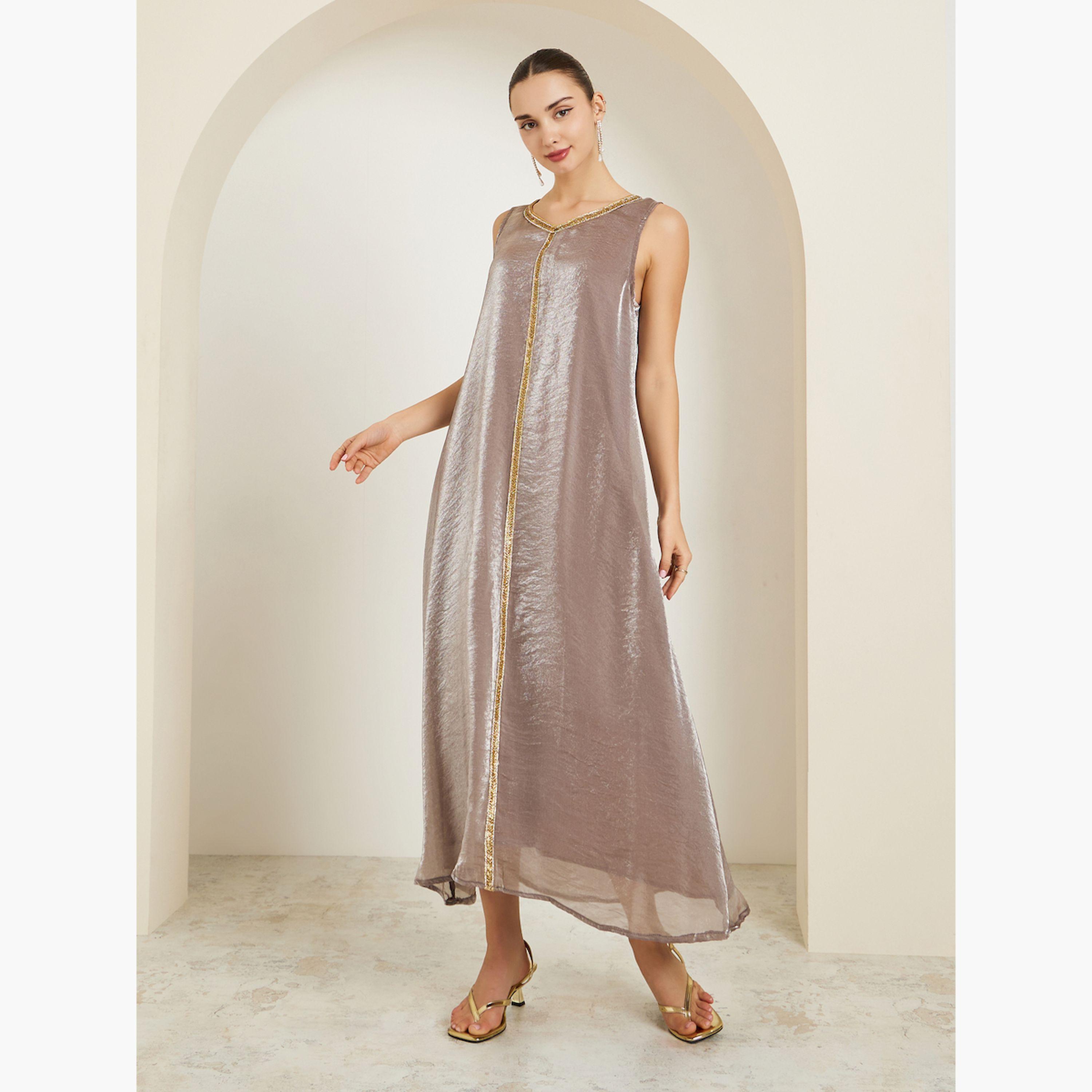 قفطان بحافة واسعة وتطريز يدوي-women-arabicclothing-kaftan-image-5