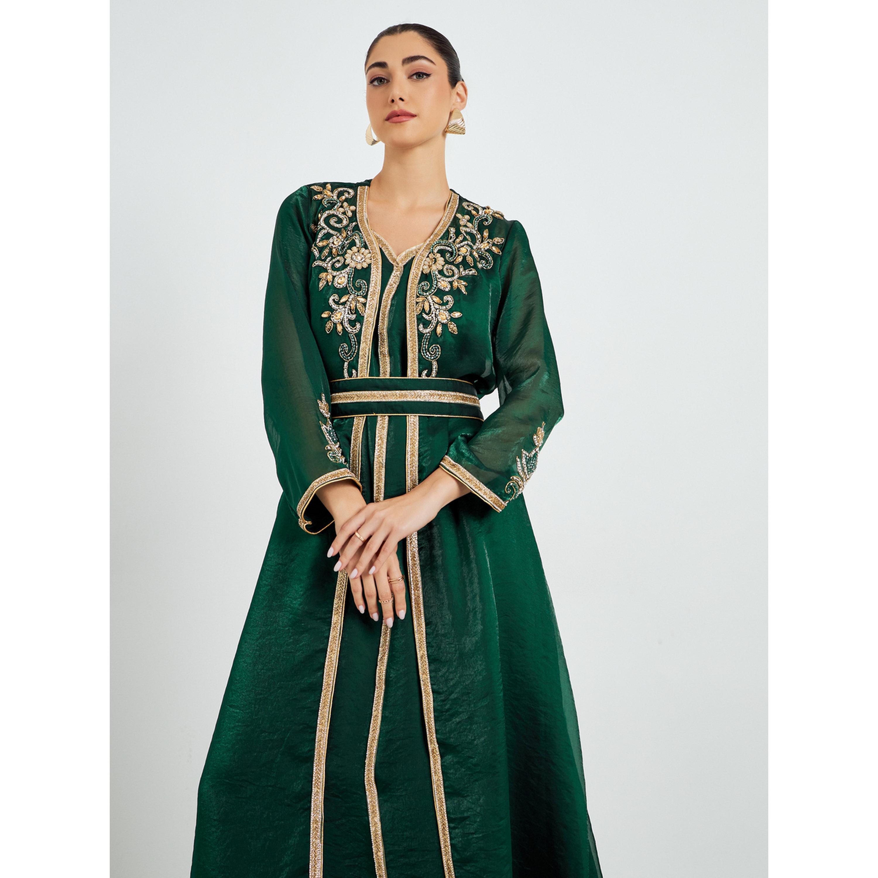 ستايلي - طقم قفطان أخضر مزين بحزام وفستان ماكسي-women-arabicclothing-sets-image-2